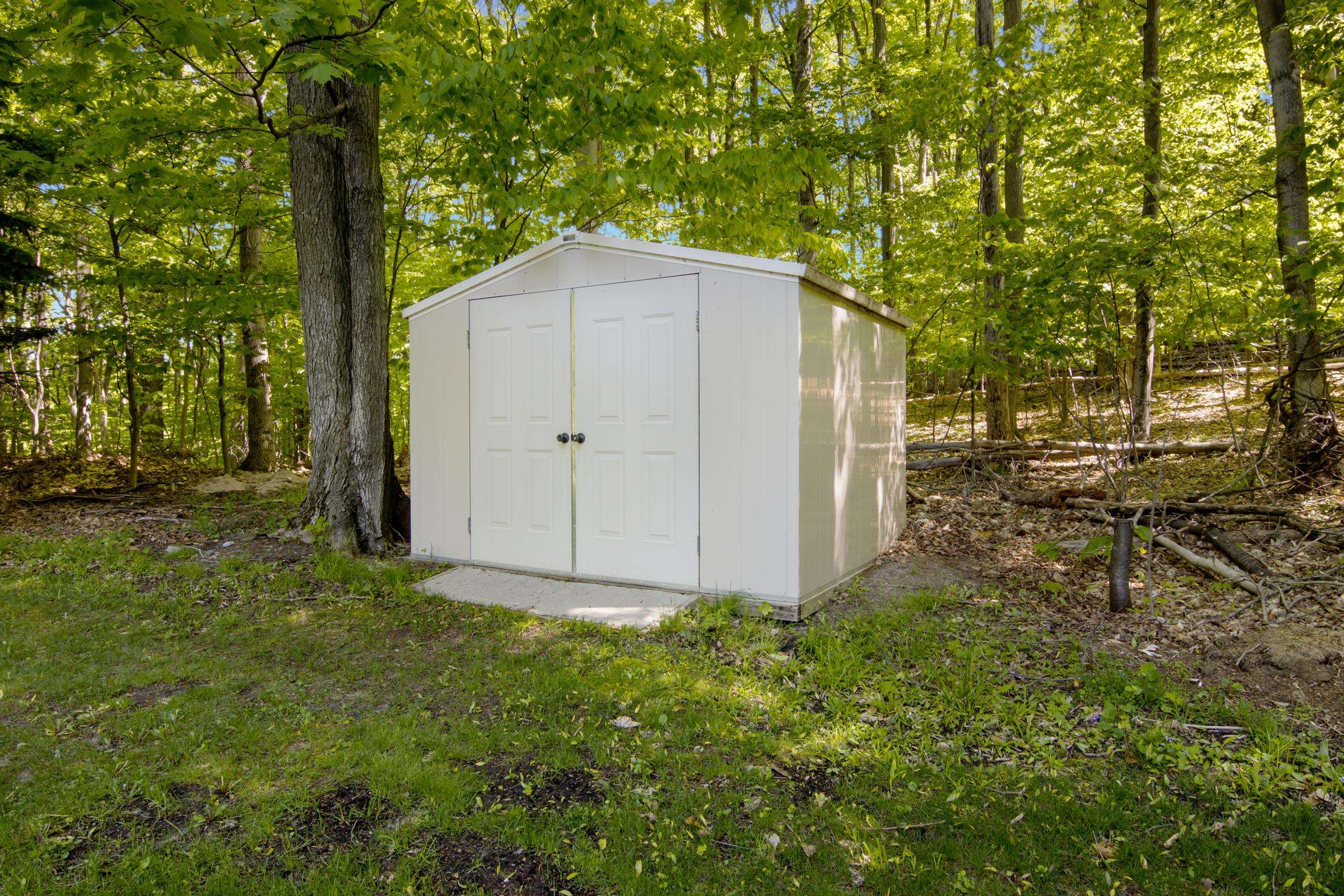 2057 Glory Road Property Photo 56