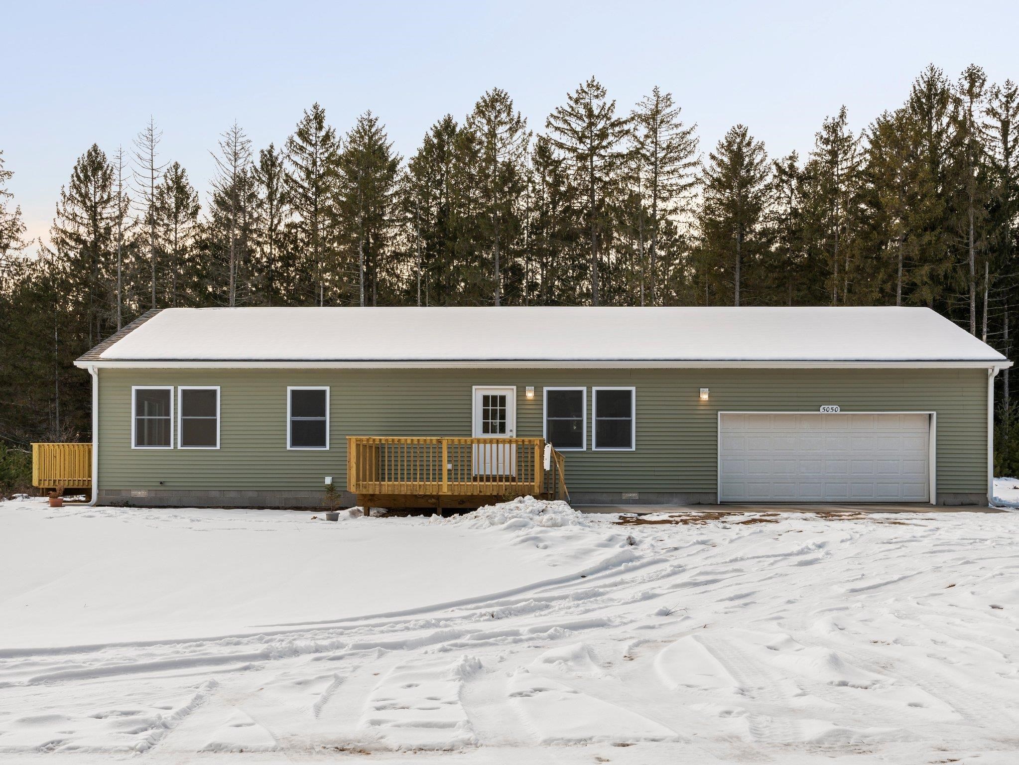 Tbb 5086 Red Maple Drive Property Photo 2