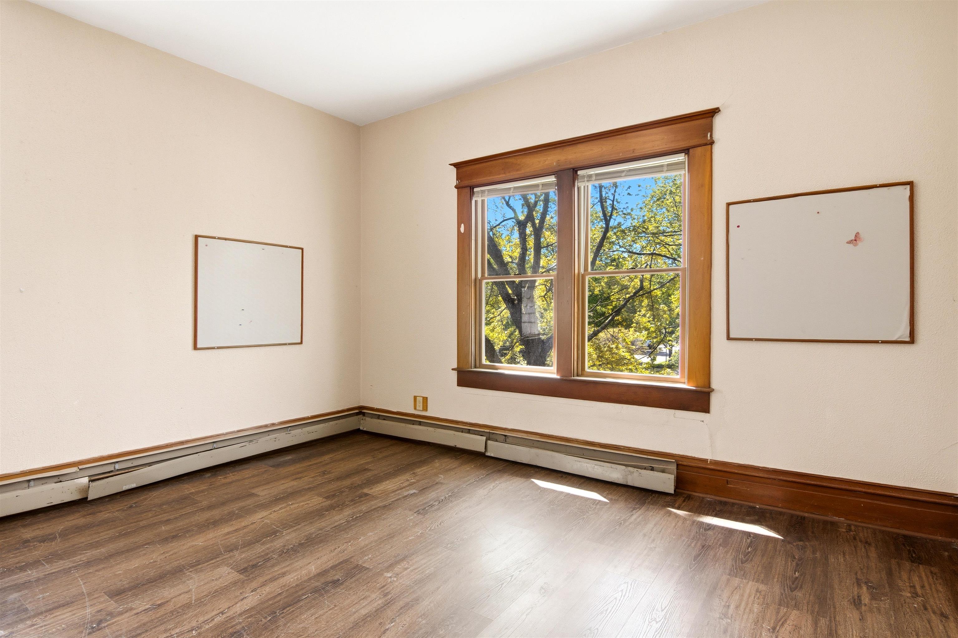 445 E State Street Property Photo 11