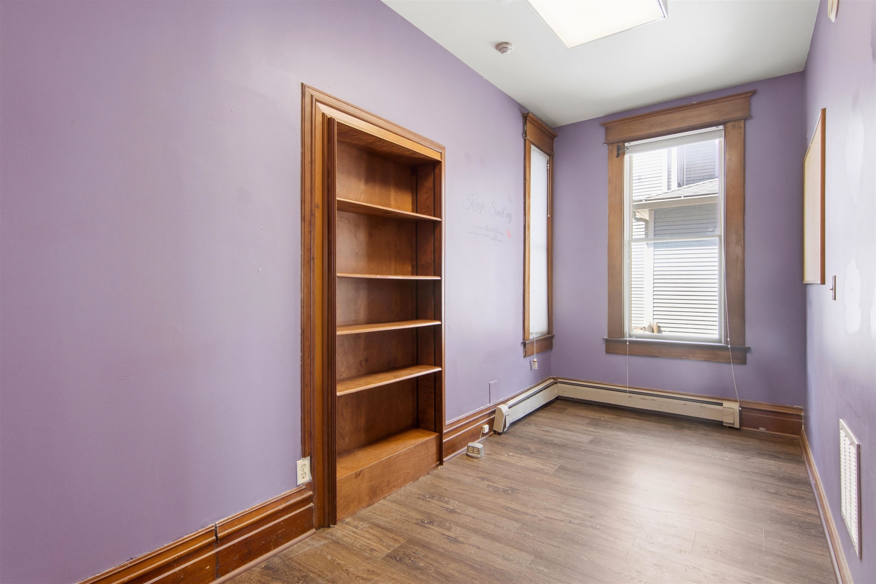 445 E State Street Property Photo 23