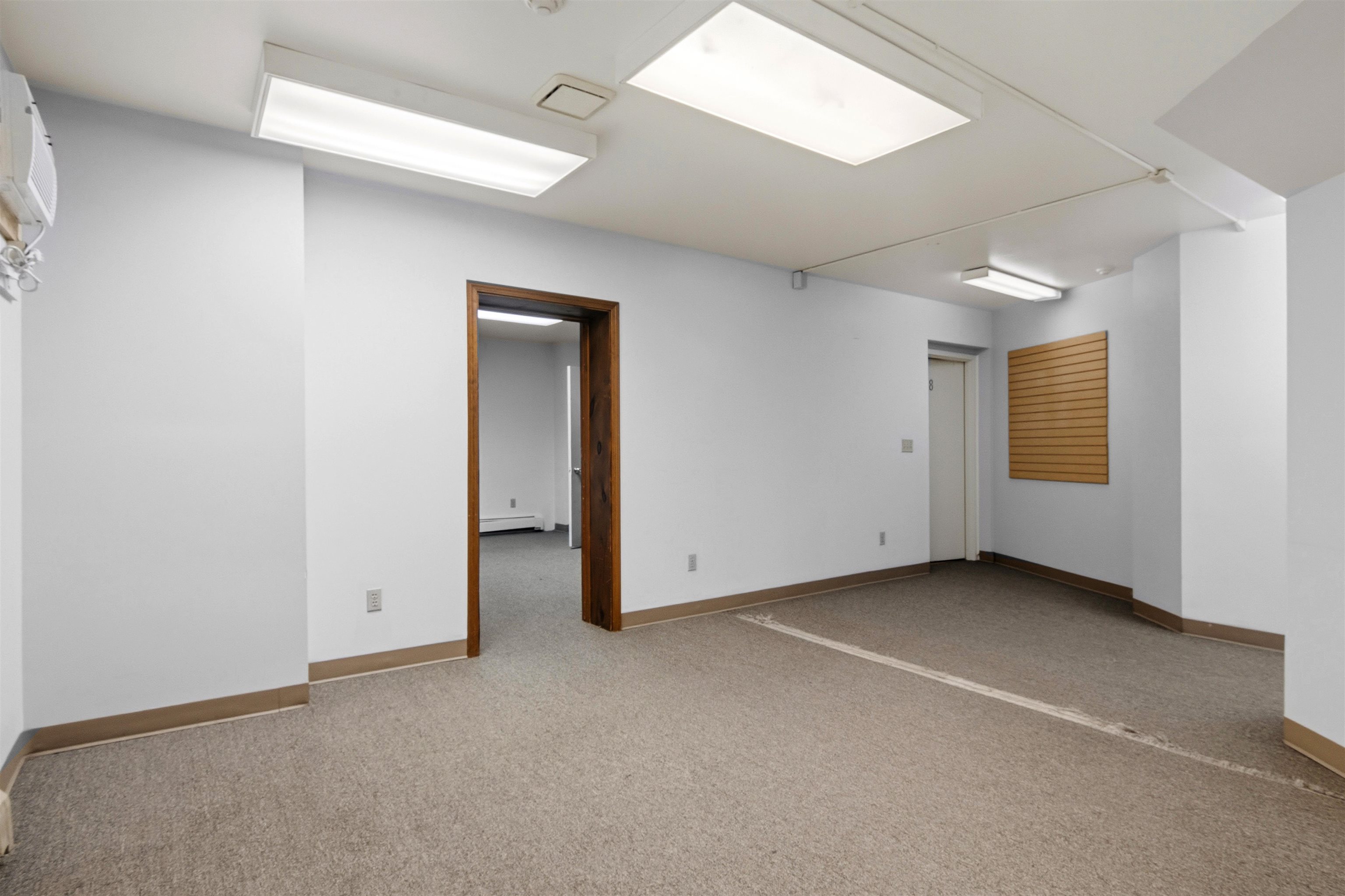 445 E State Street Property Photo 26