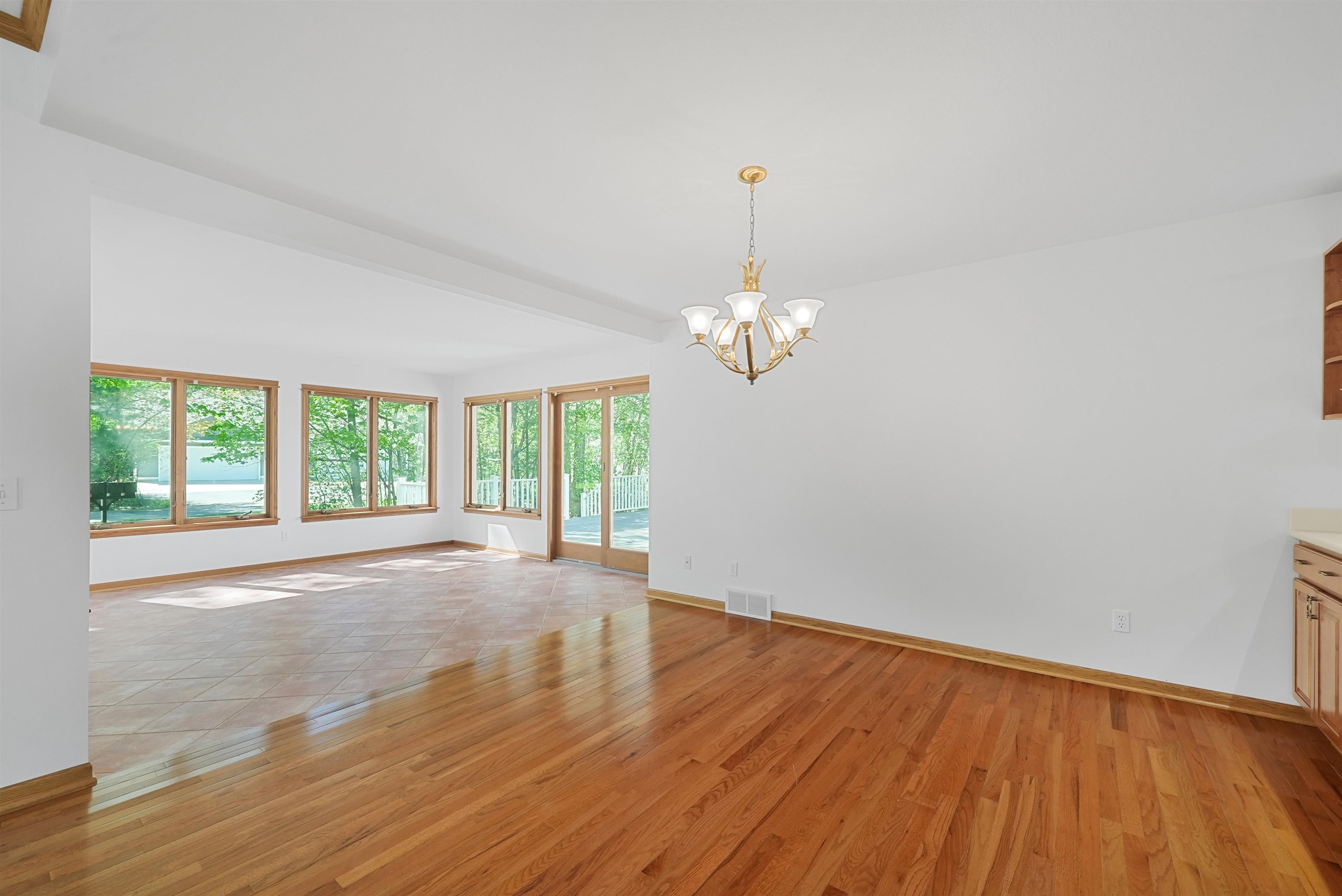 122 Davidsen Shores Drive Property Photo 11
