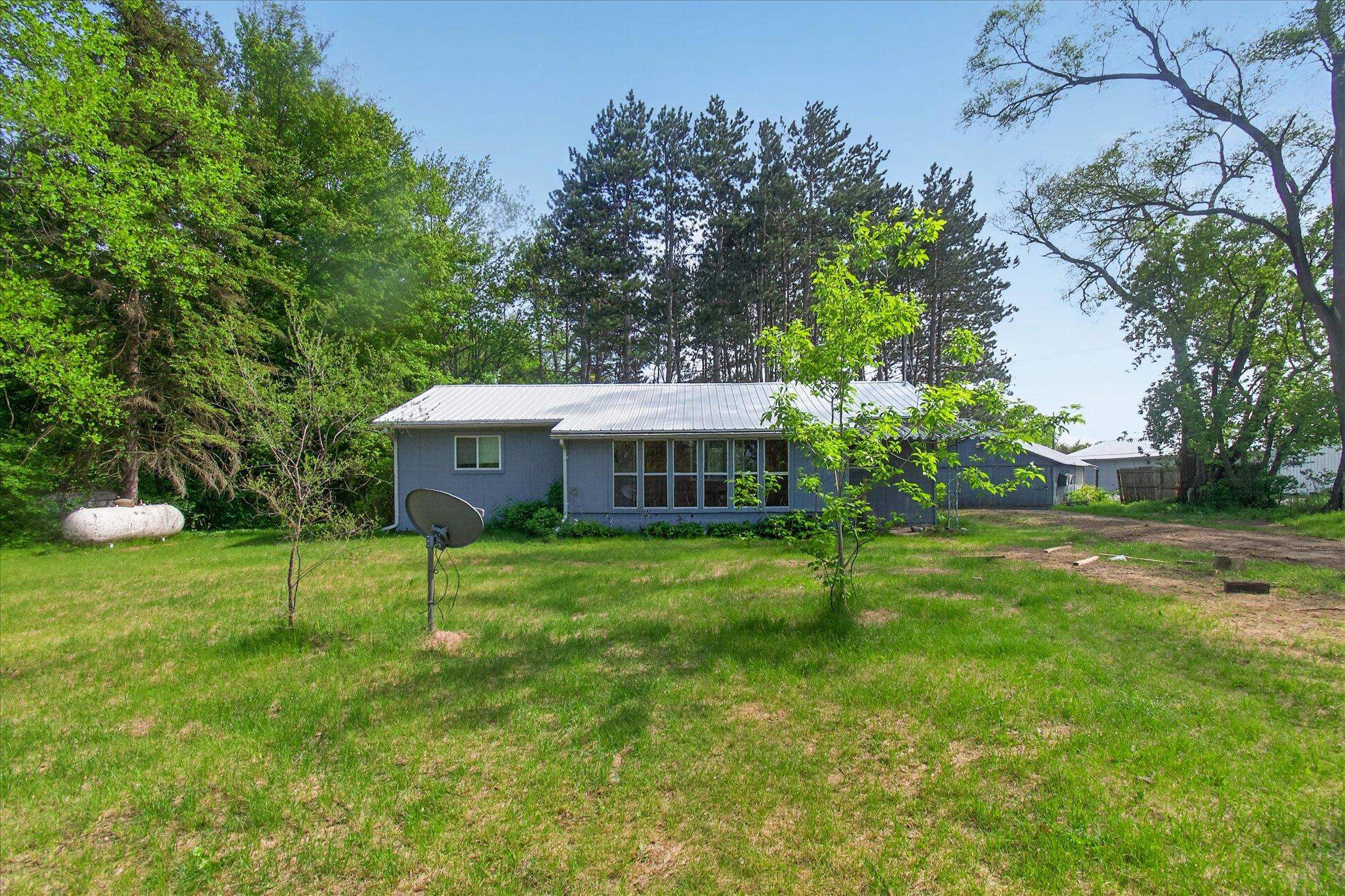 11148 E Howard City Edmore Road Property Photo 3