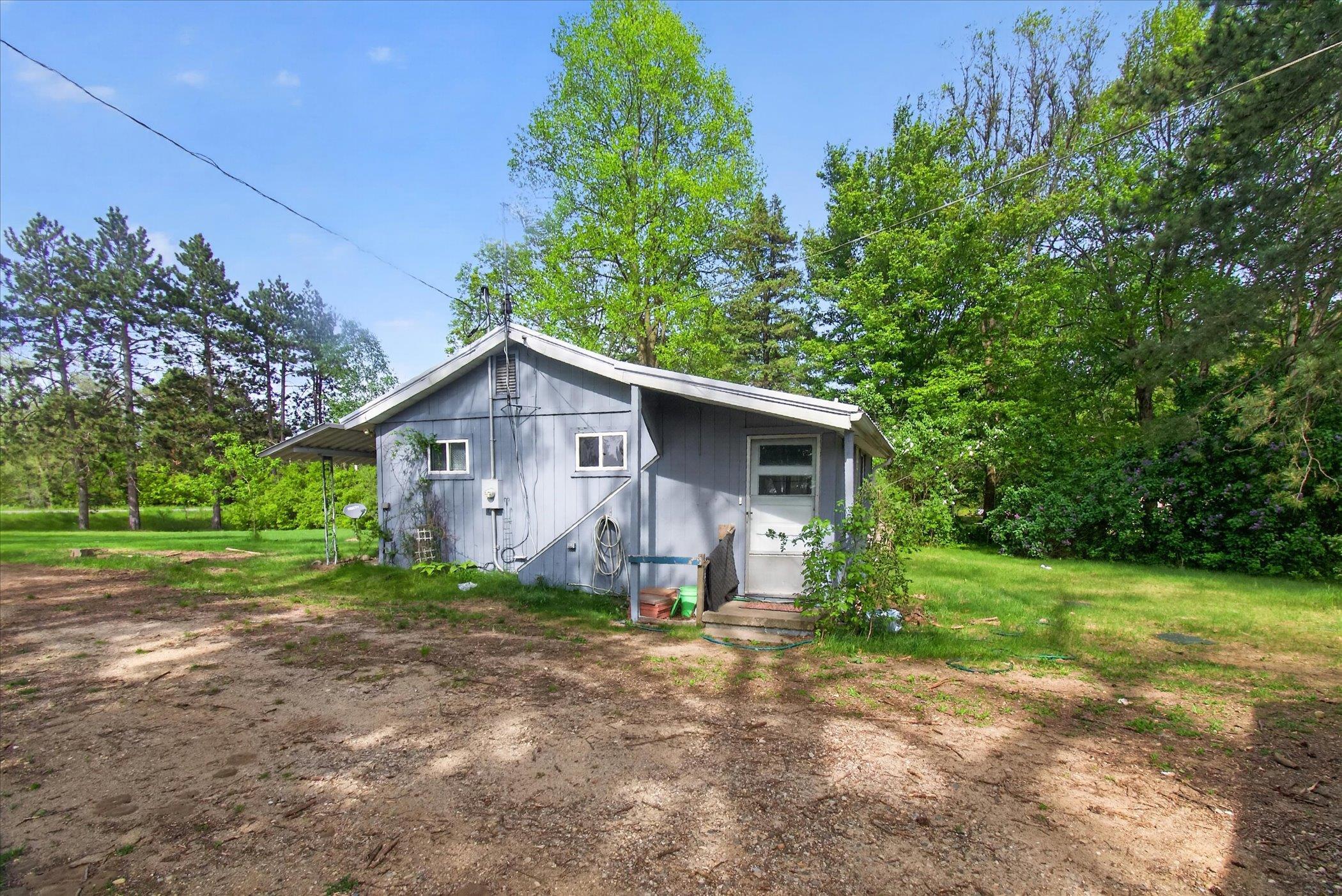 11148 E Howard City Edmore Road Property Photo 11