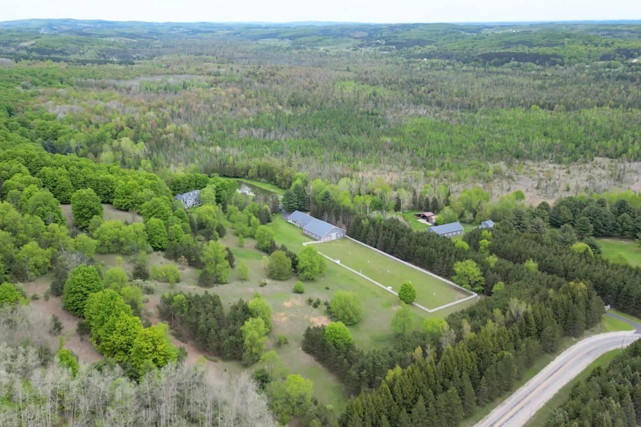 8401 S Sullivan Road Property Photo 3