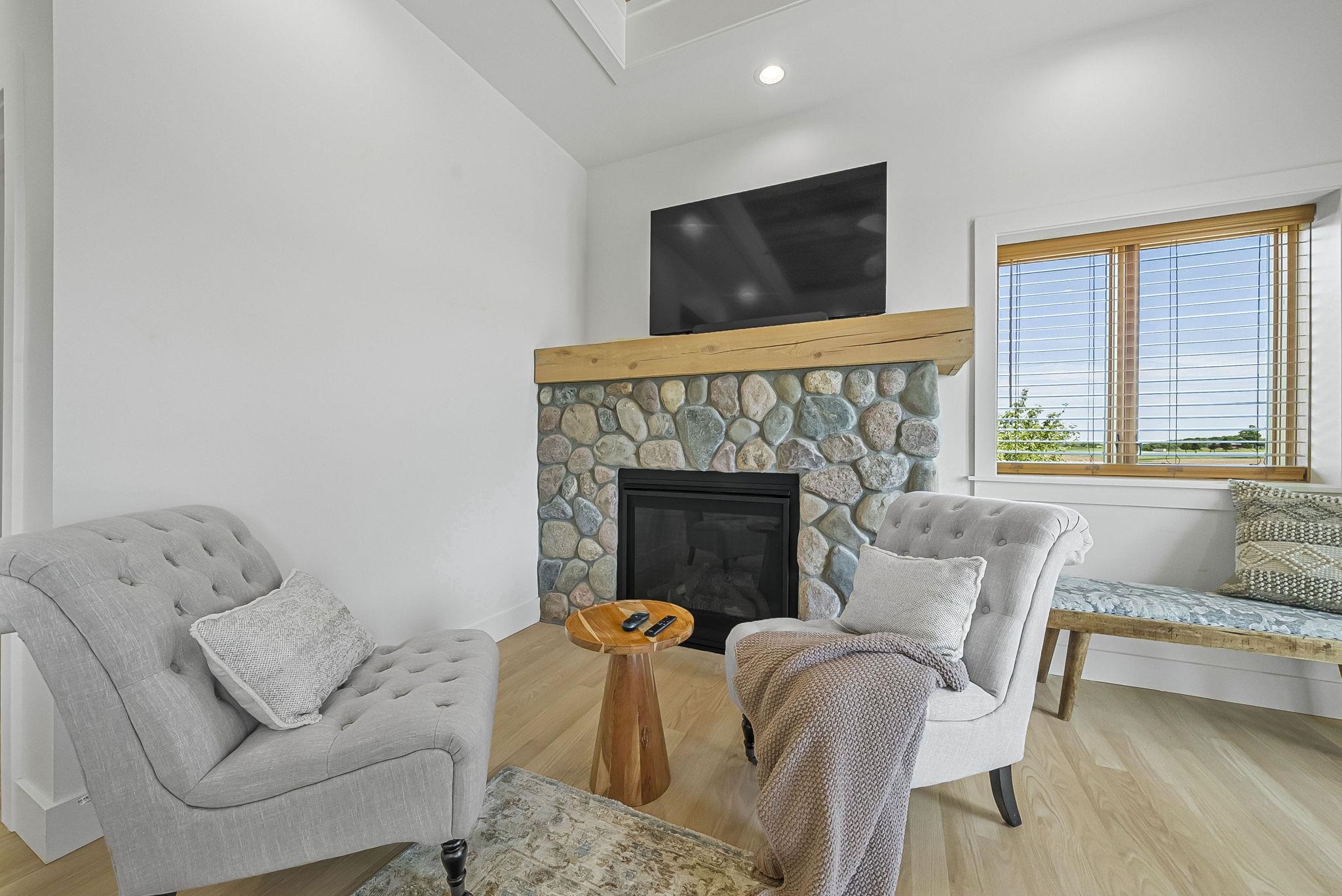 6801 Secor Road Property Photo 35