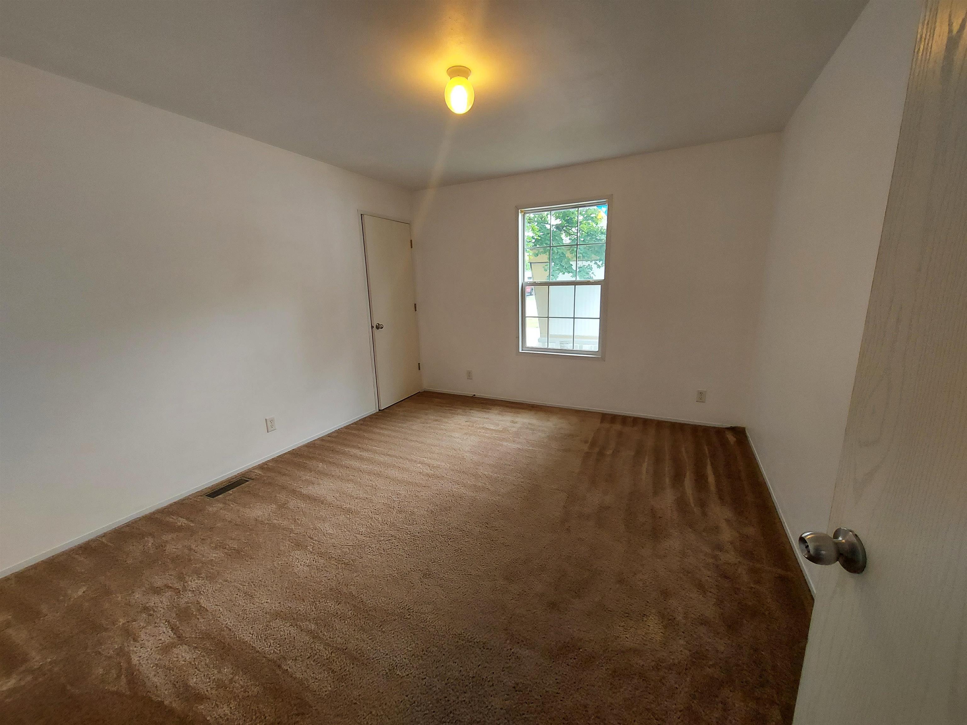 1668 Rex Place Property Photo 7