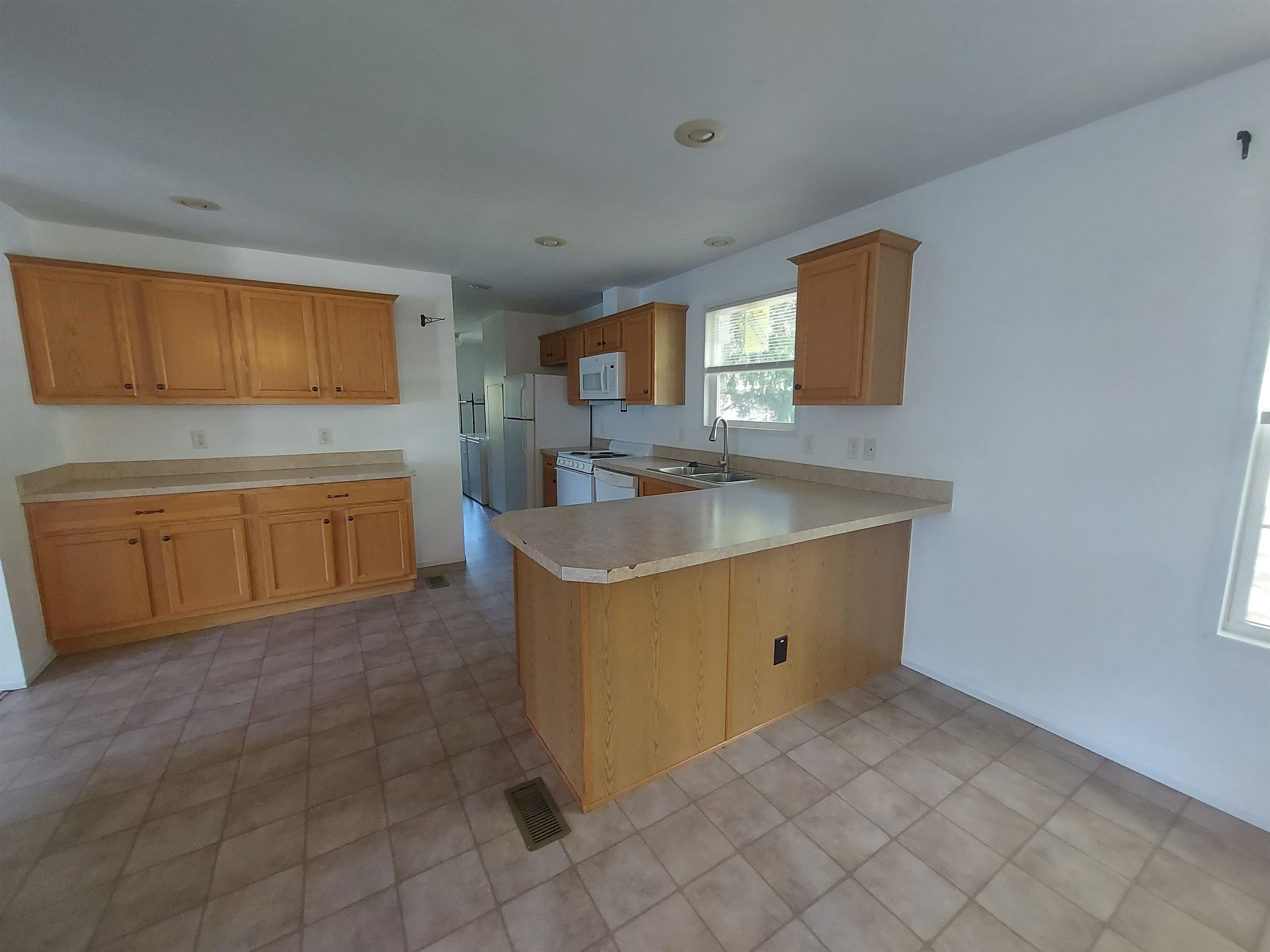 1668 Rex Place Property Photo 34