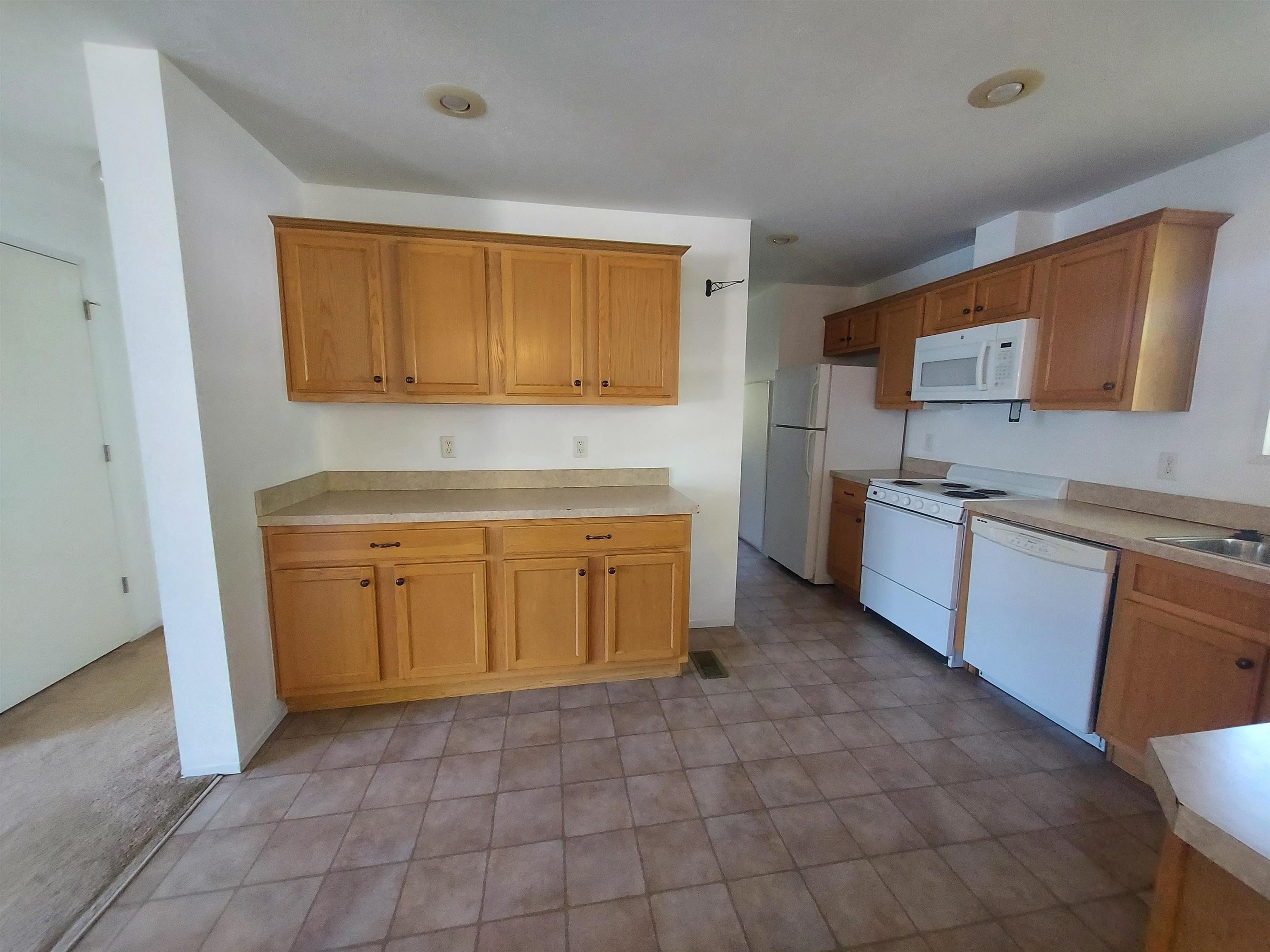 1668 Rex Place Property Photo 35