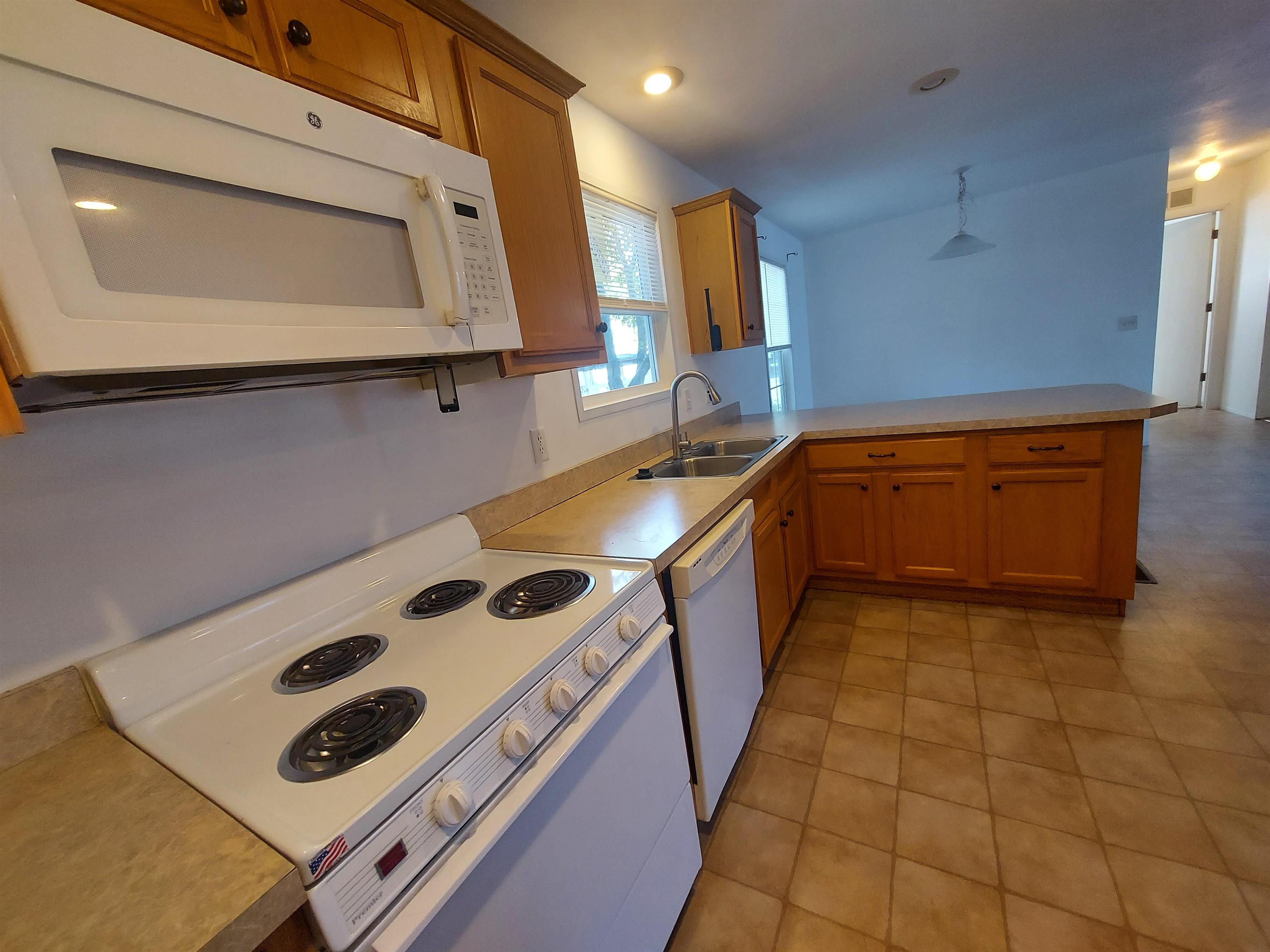 1668 Rex Place Property Photo 38