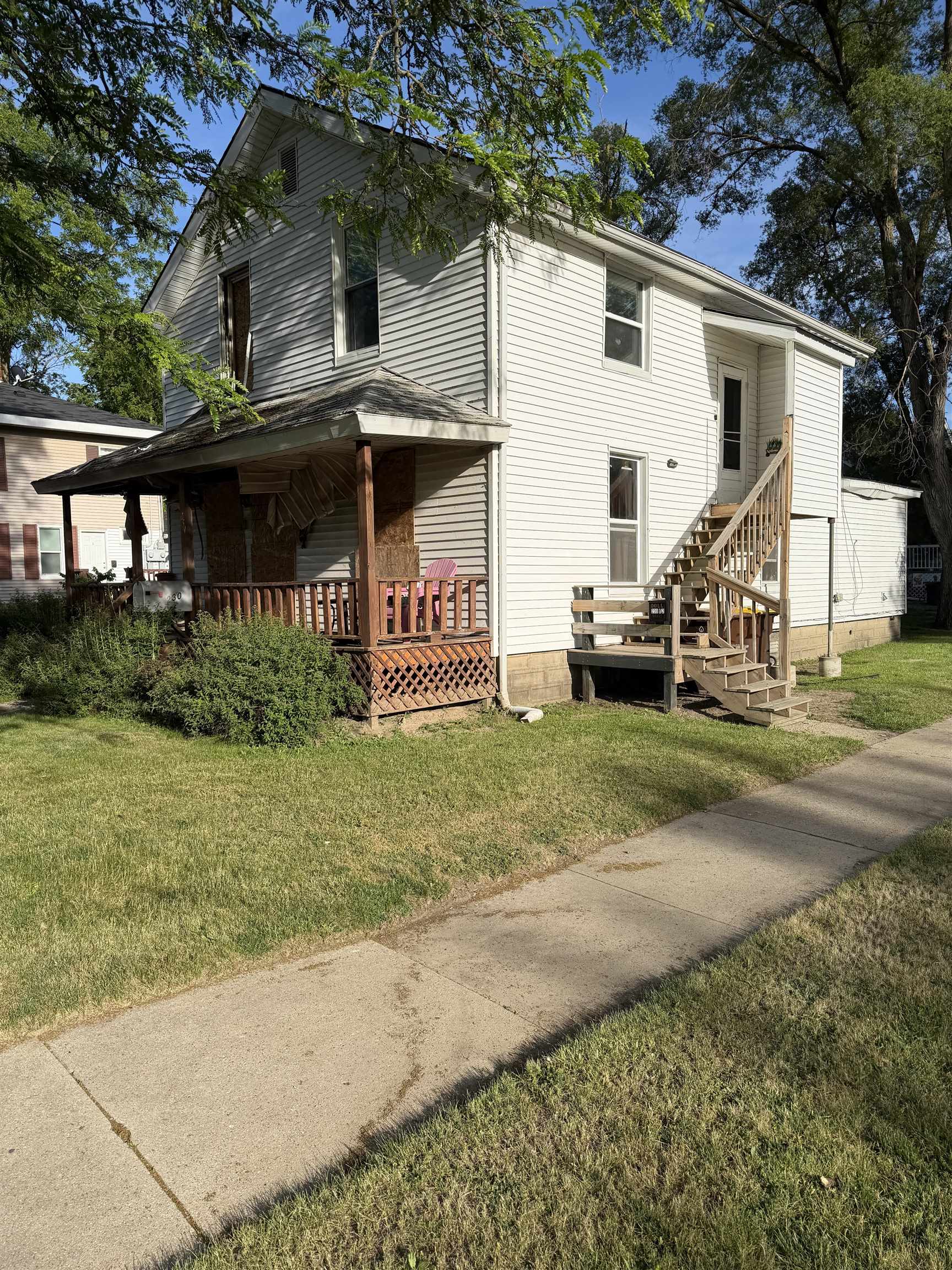 230 Ely Street Property Photo 1
