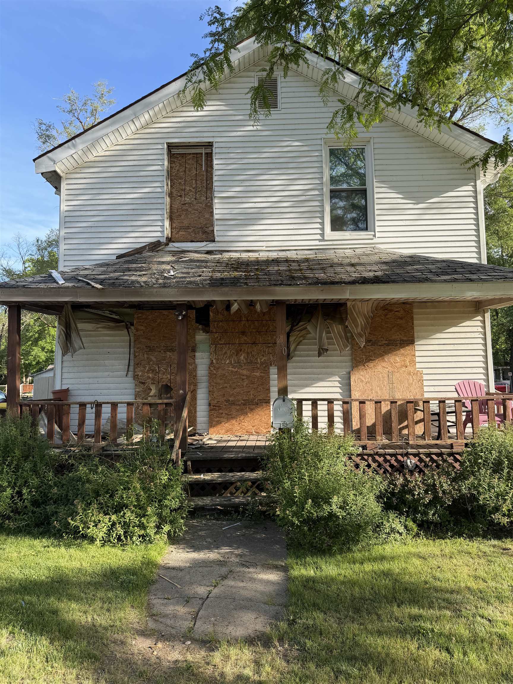 230 Ely Street Property Photo 2