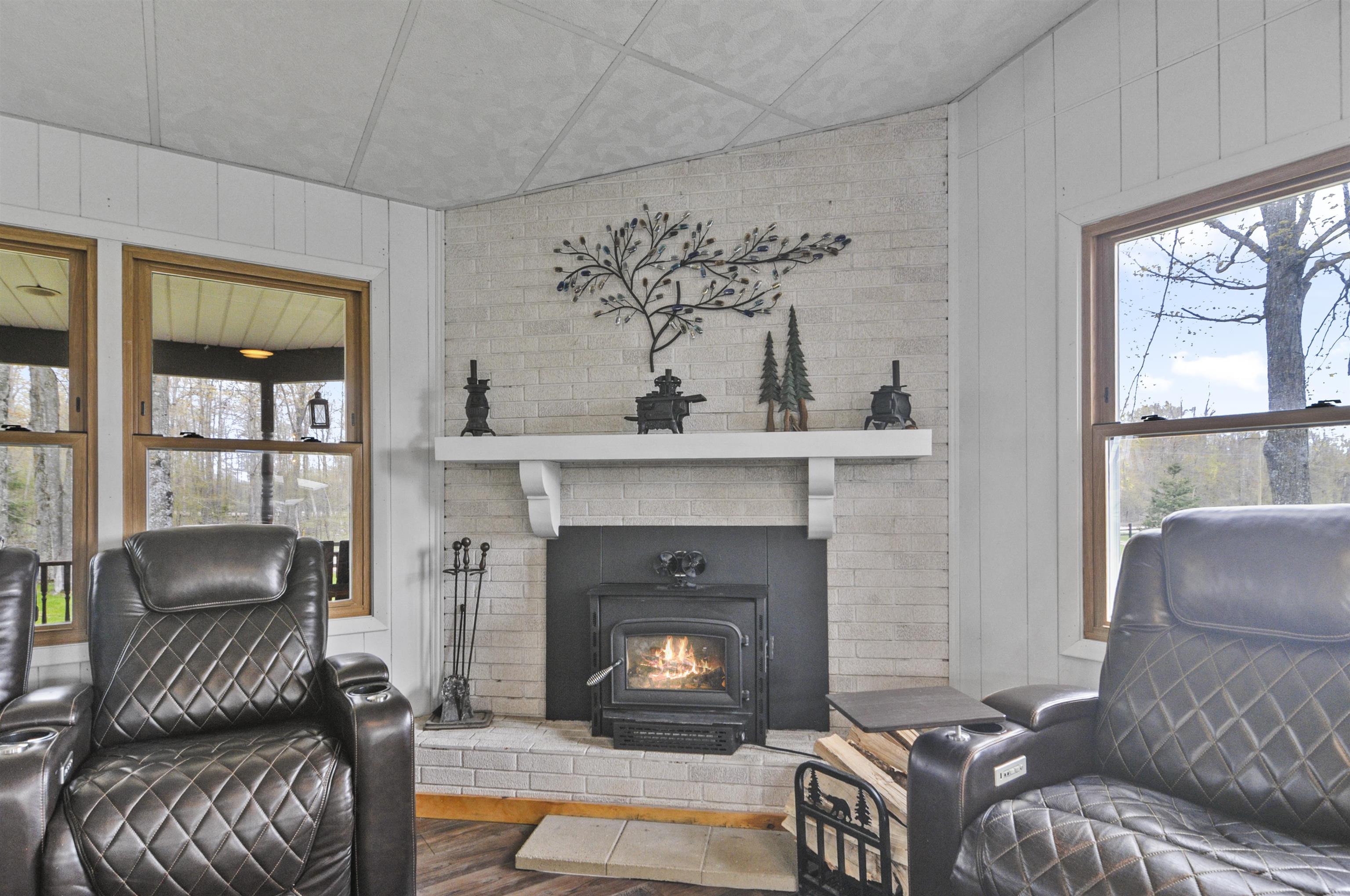 8055 Farrier Road Property Photo 11
