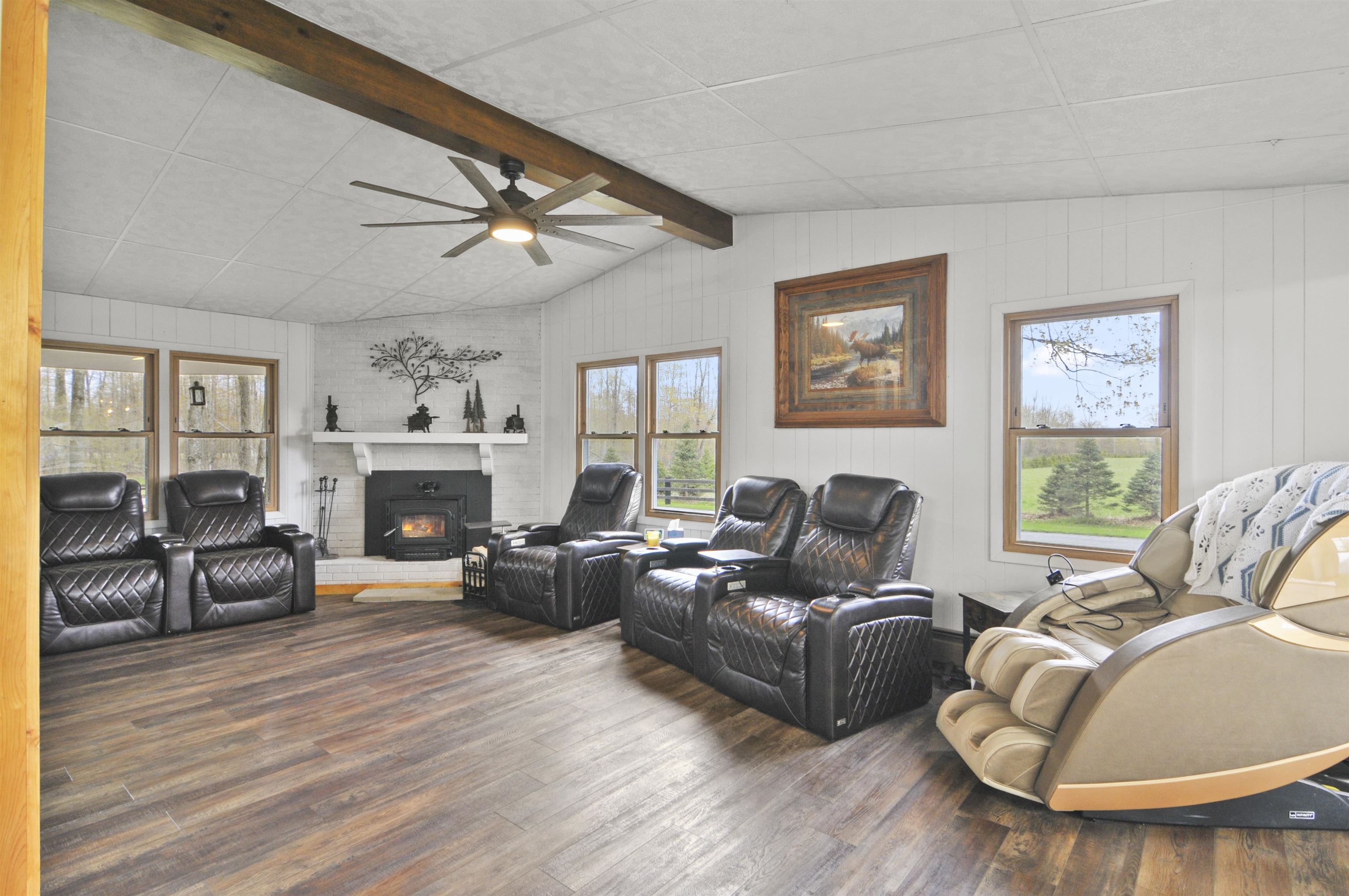 8055 Farrier Road Property Photo 15