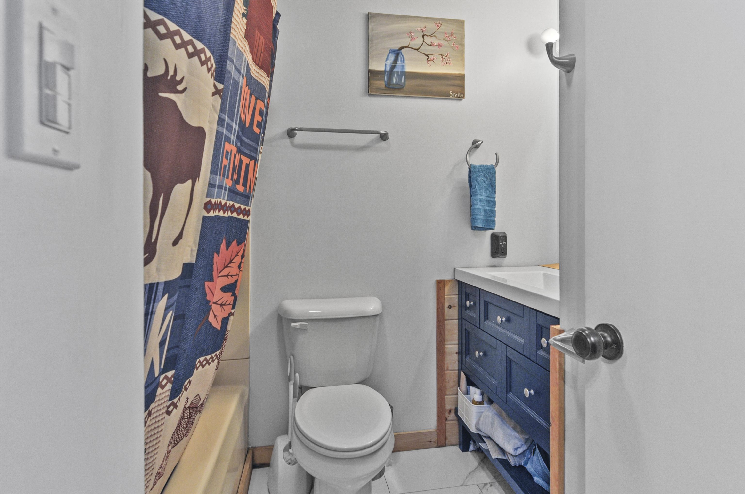 8055 Farrier Road Property Photo 25
