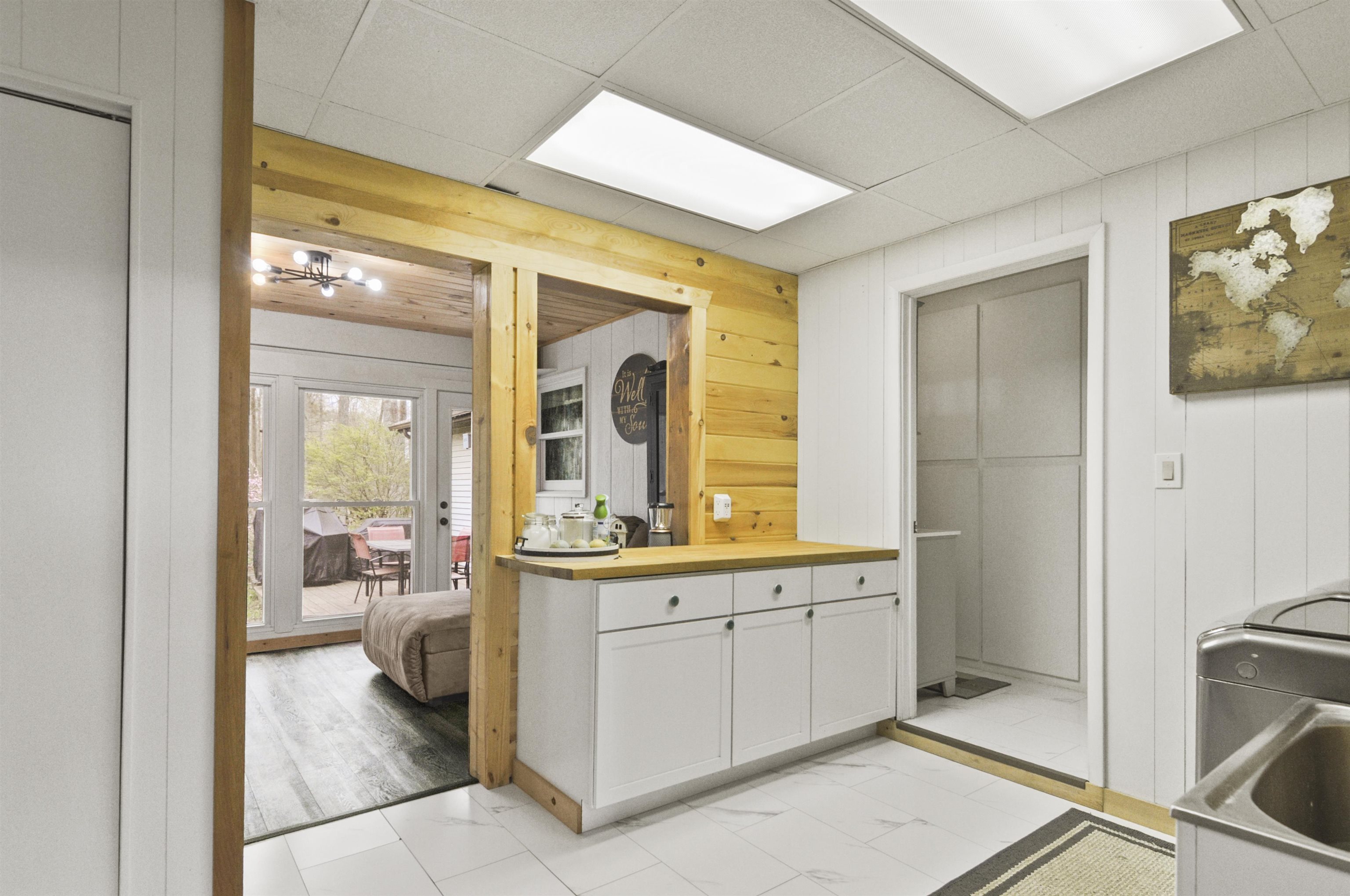 8055 Farrier Road Property Photo 34