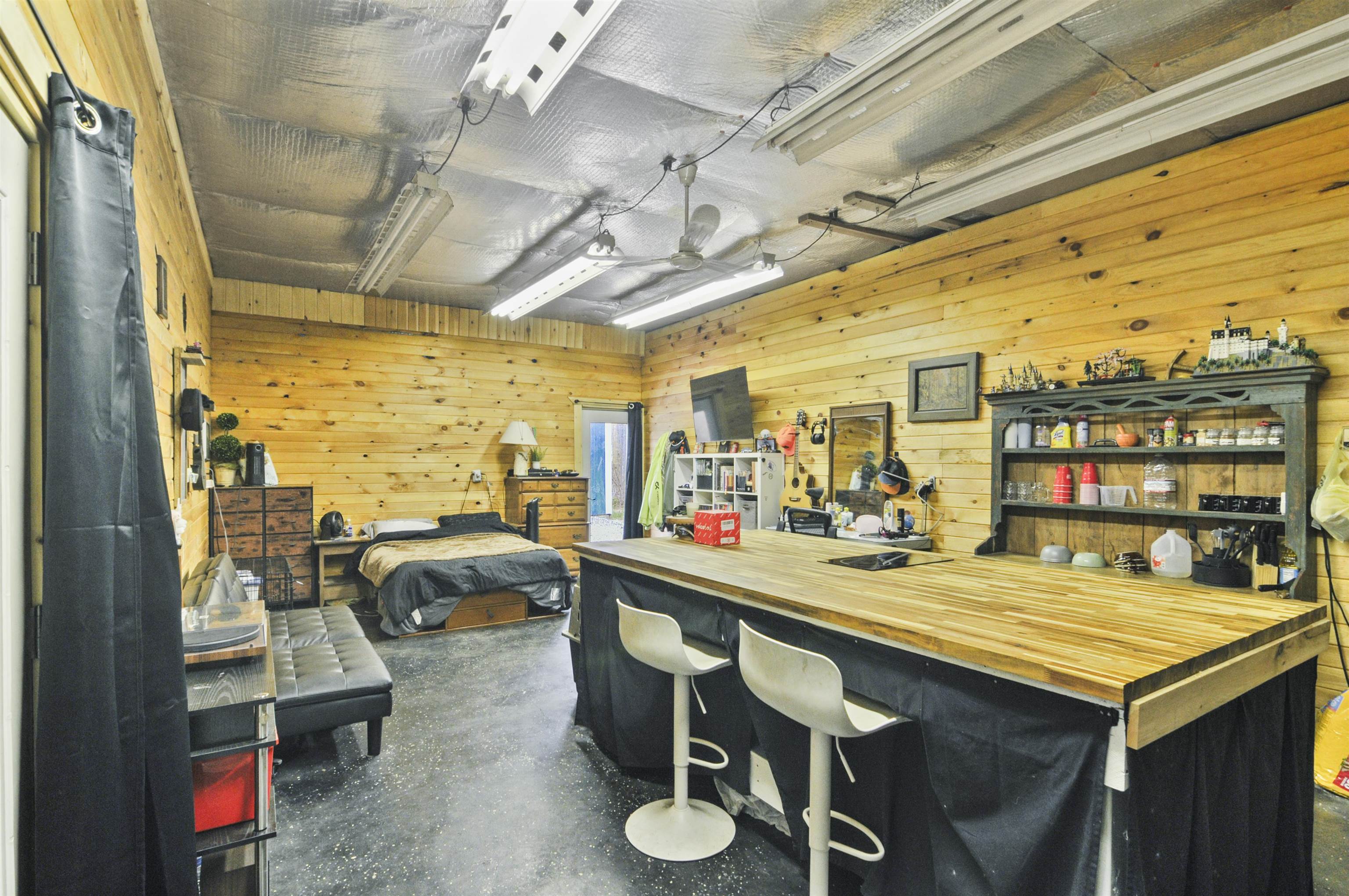 8055 Farrier Road Property Photo 42