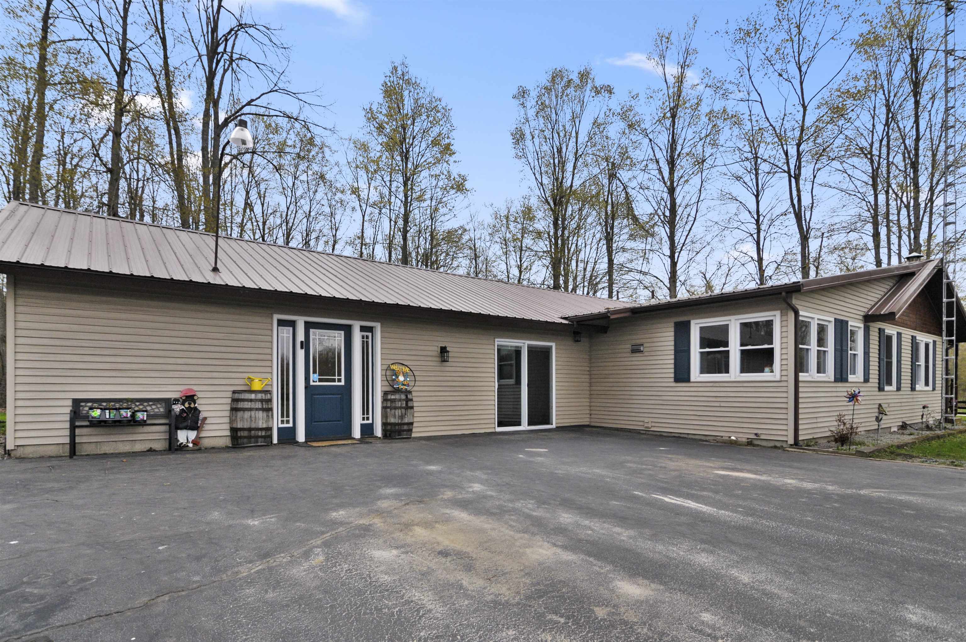 8055 Farrier Road Property Photo 54