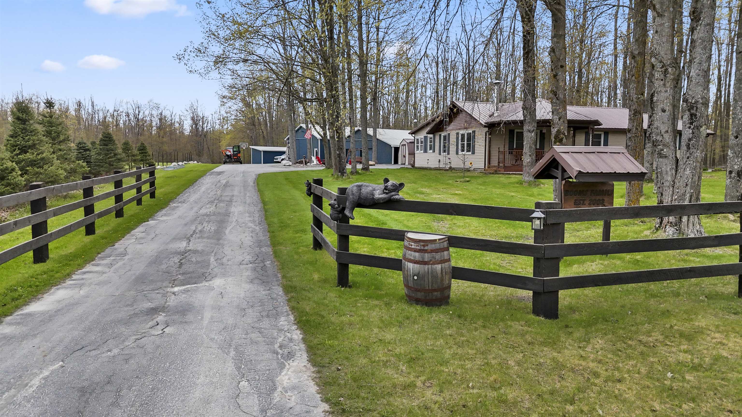 8055 Farrier Road Property Photo 60