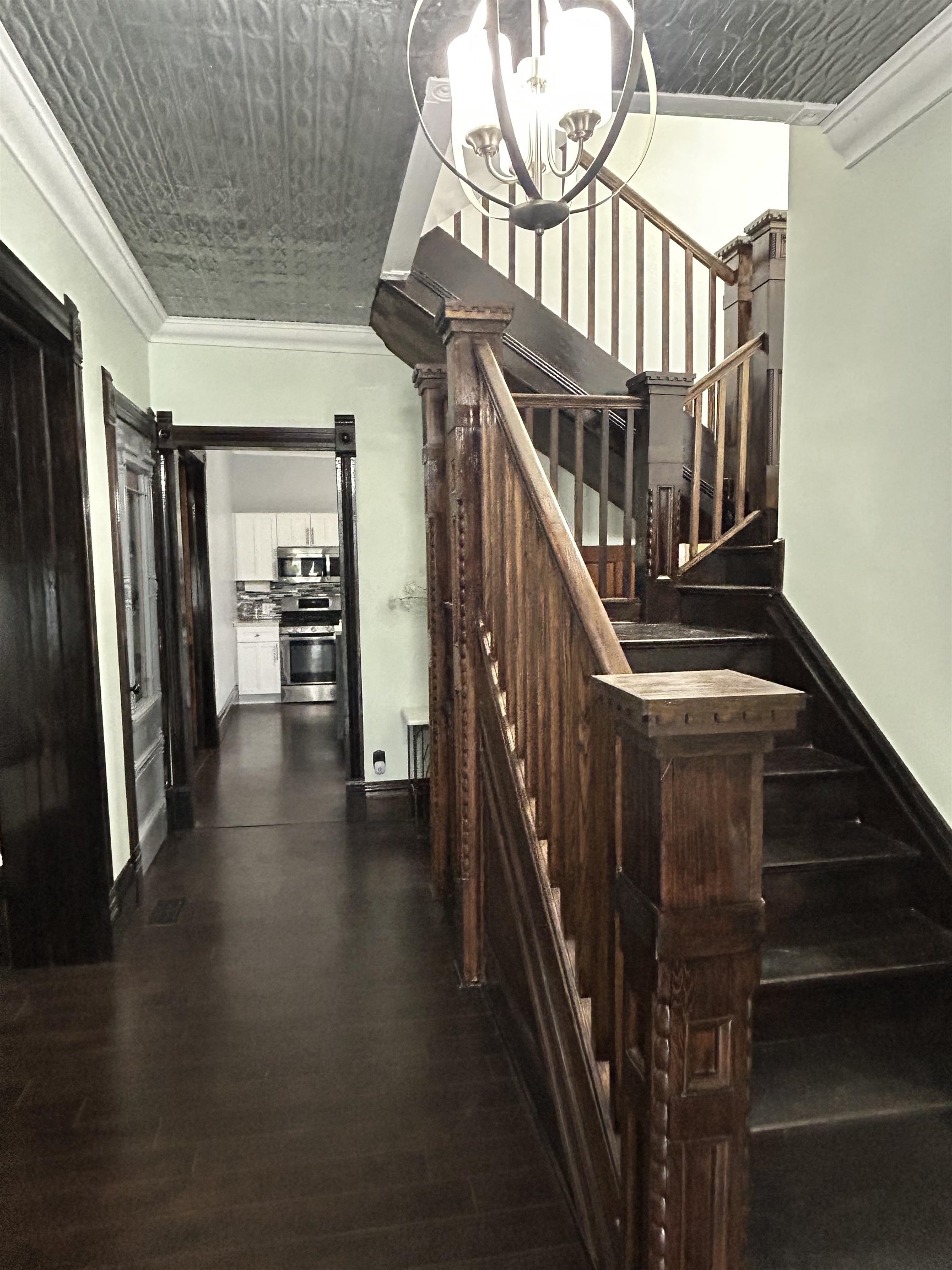 508 S University Avenue Property Photo 6