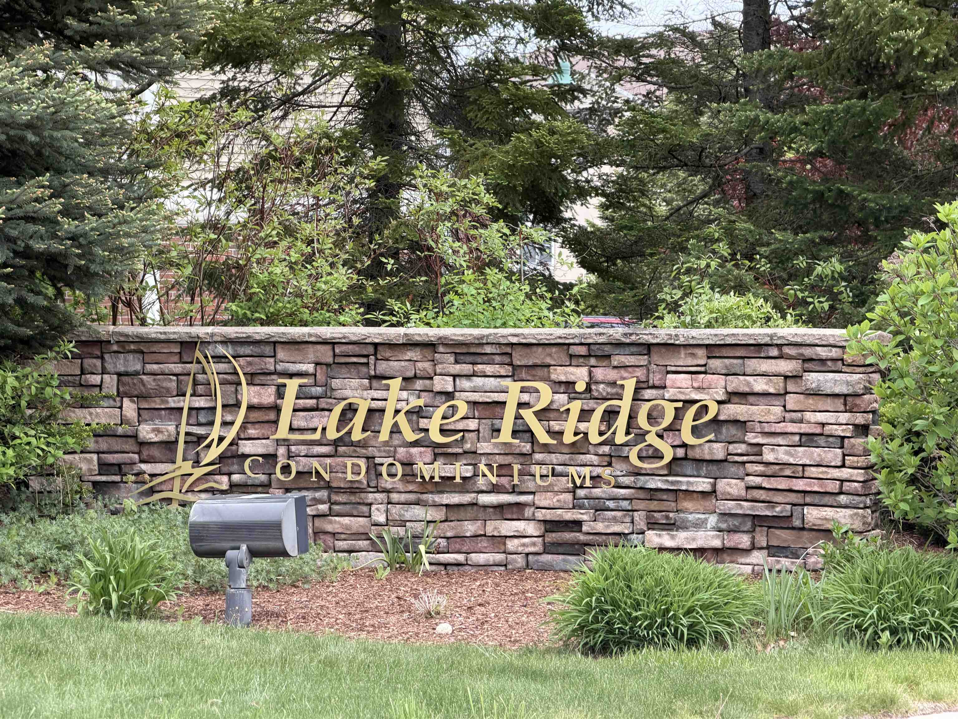 1122 Lake Ridge Drive Property Photo 1
