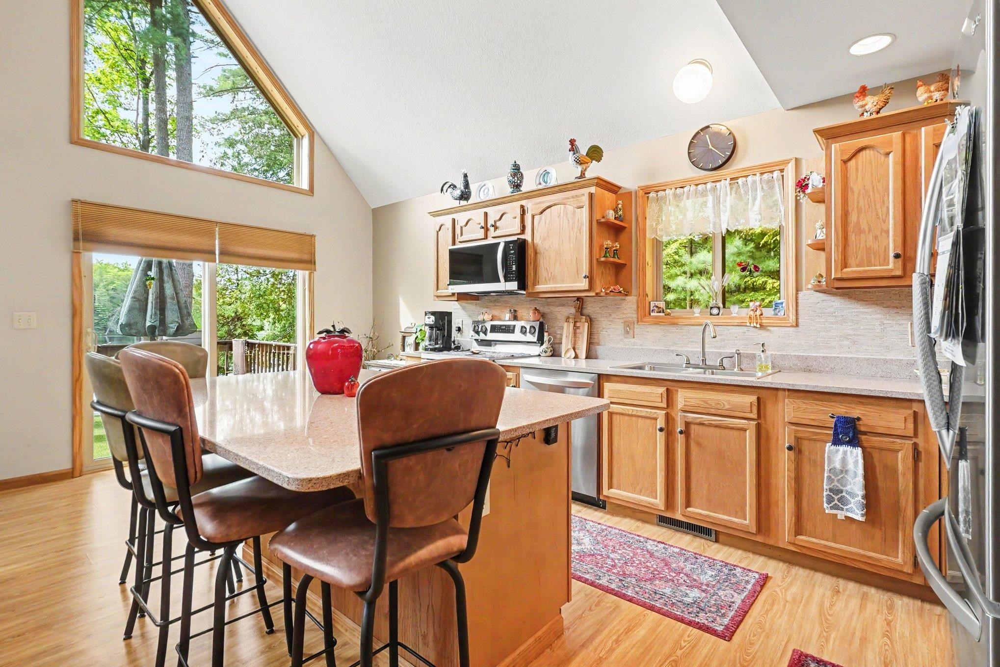 4915 Johnson Avenue Property Photo 14