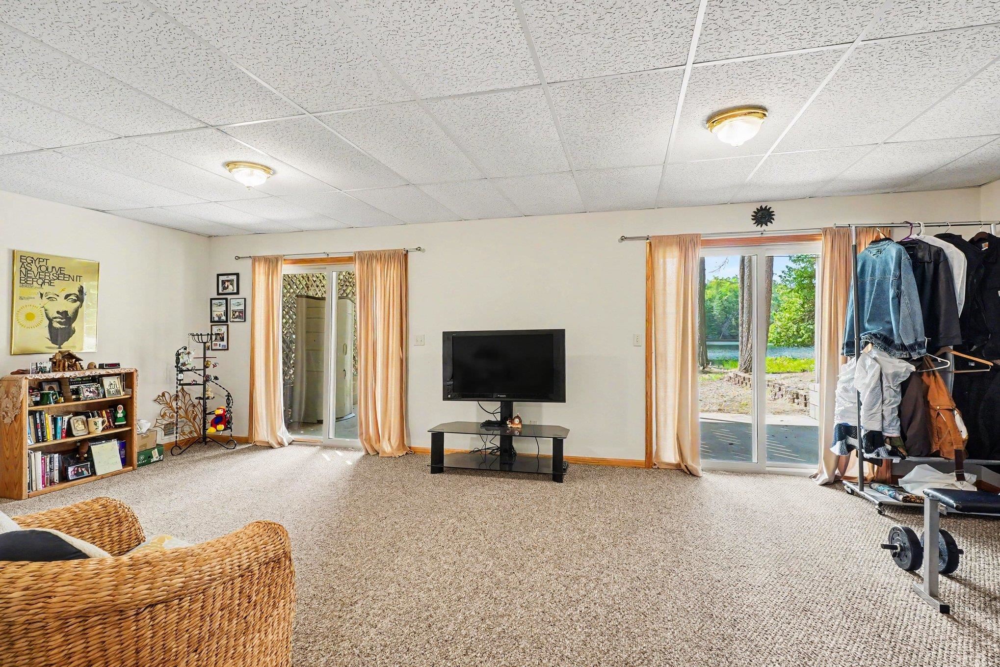 4915 Johnson Avenue Property Photo 22