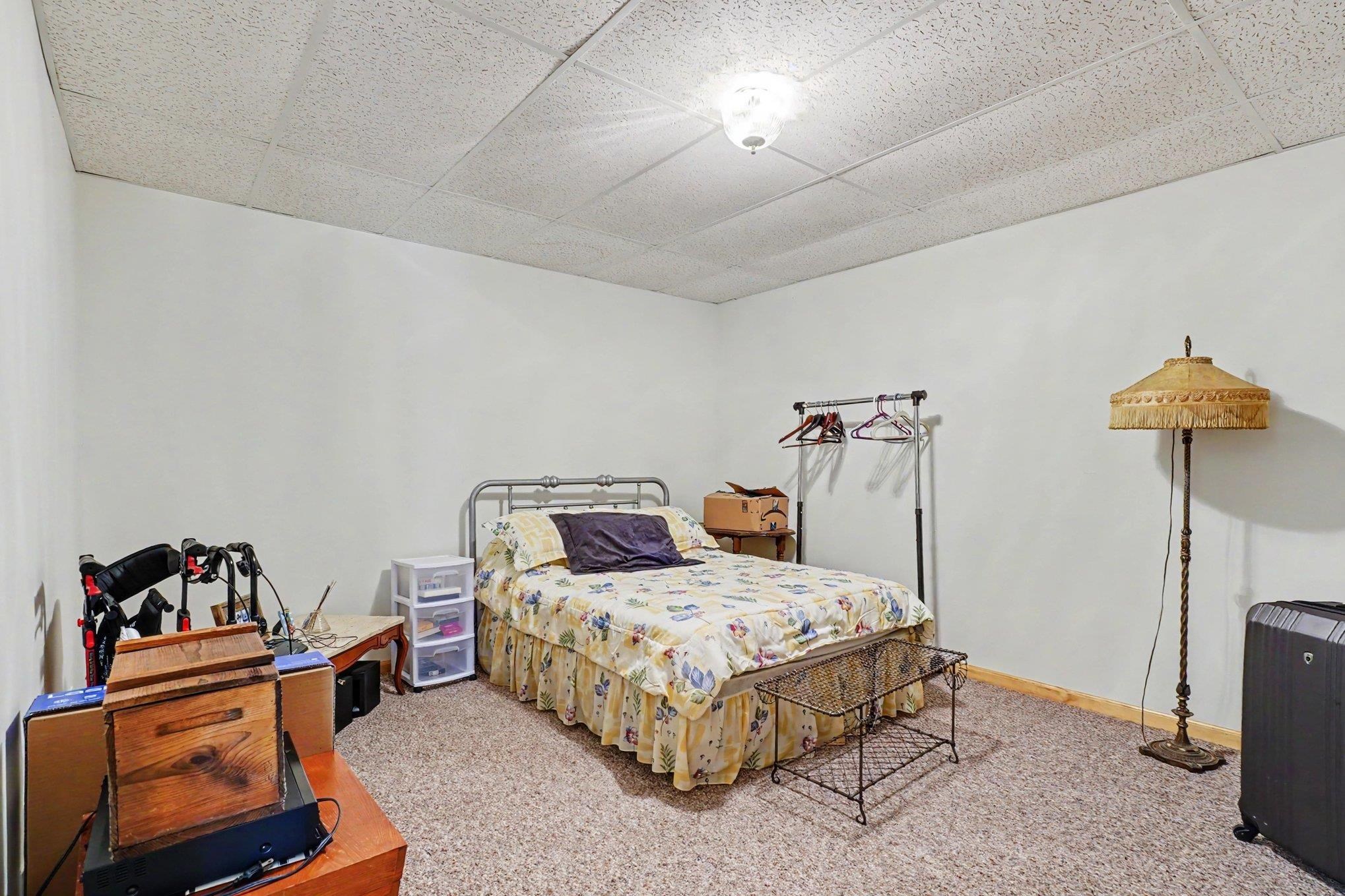4915 Johnson Avenue Property Photo 23