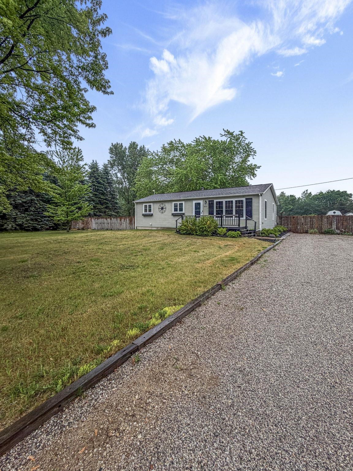 4535 Norton Road Property Photo 2