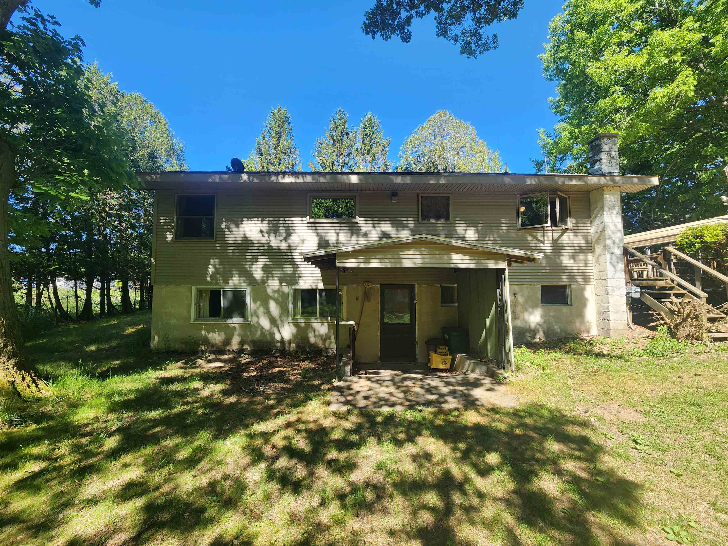 18219 Northwood Highway Property Photo 5
