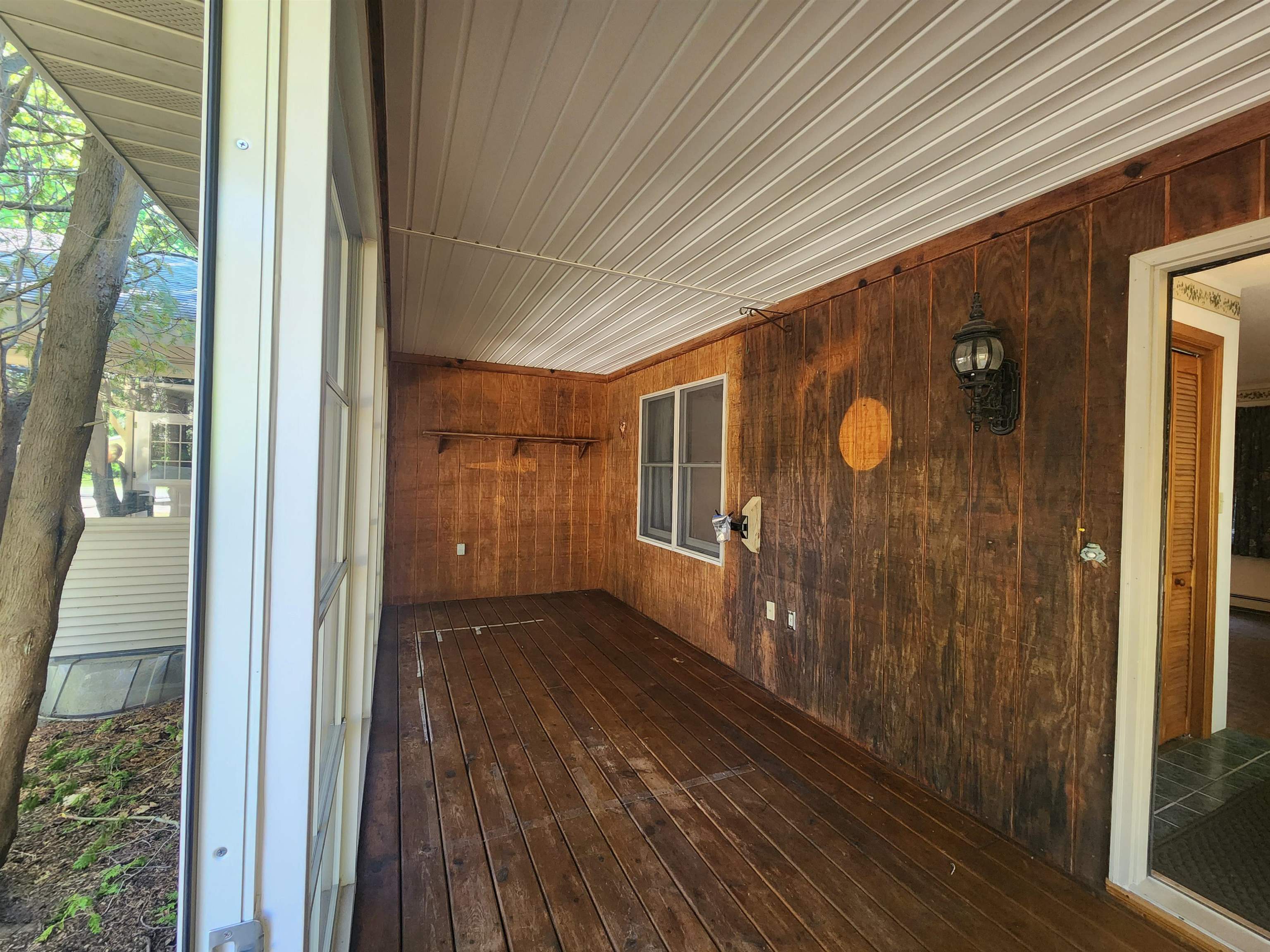 18219 Northwood Highway Property Photo 8