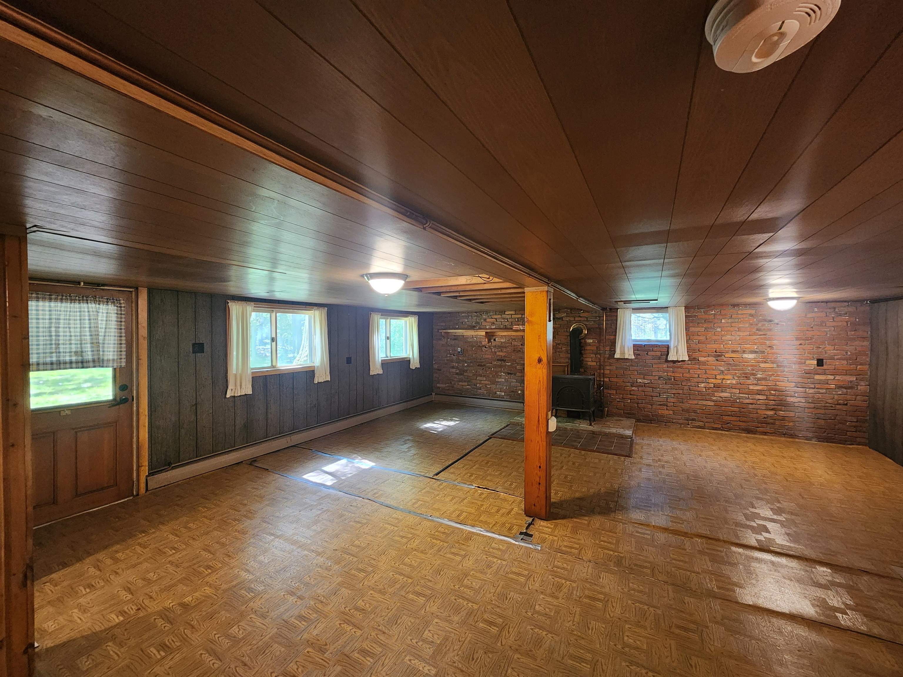 18219 Northwood Highway Property Photo 30