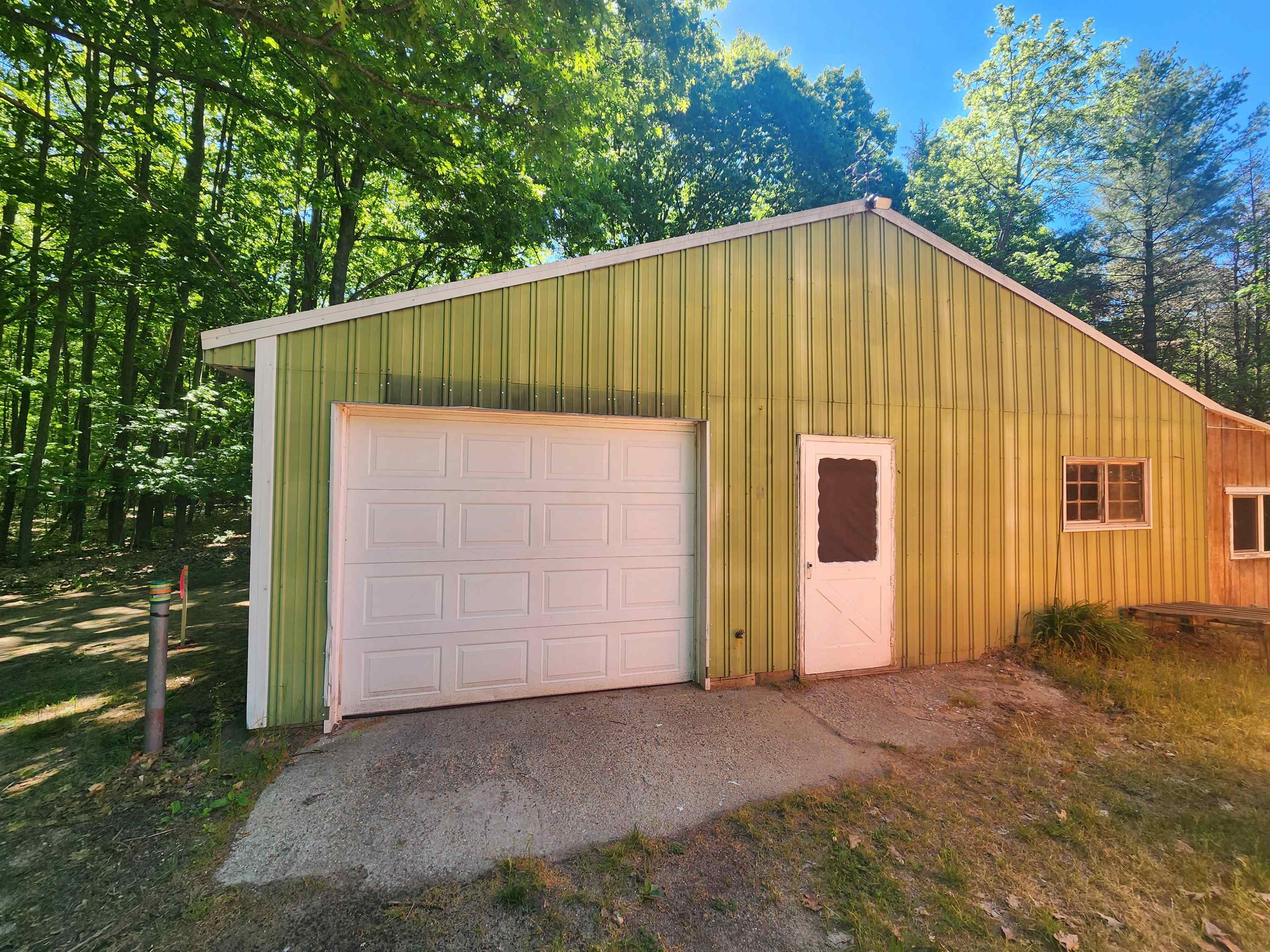 18219 Northwood Highway Property Photo 36