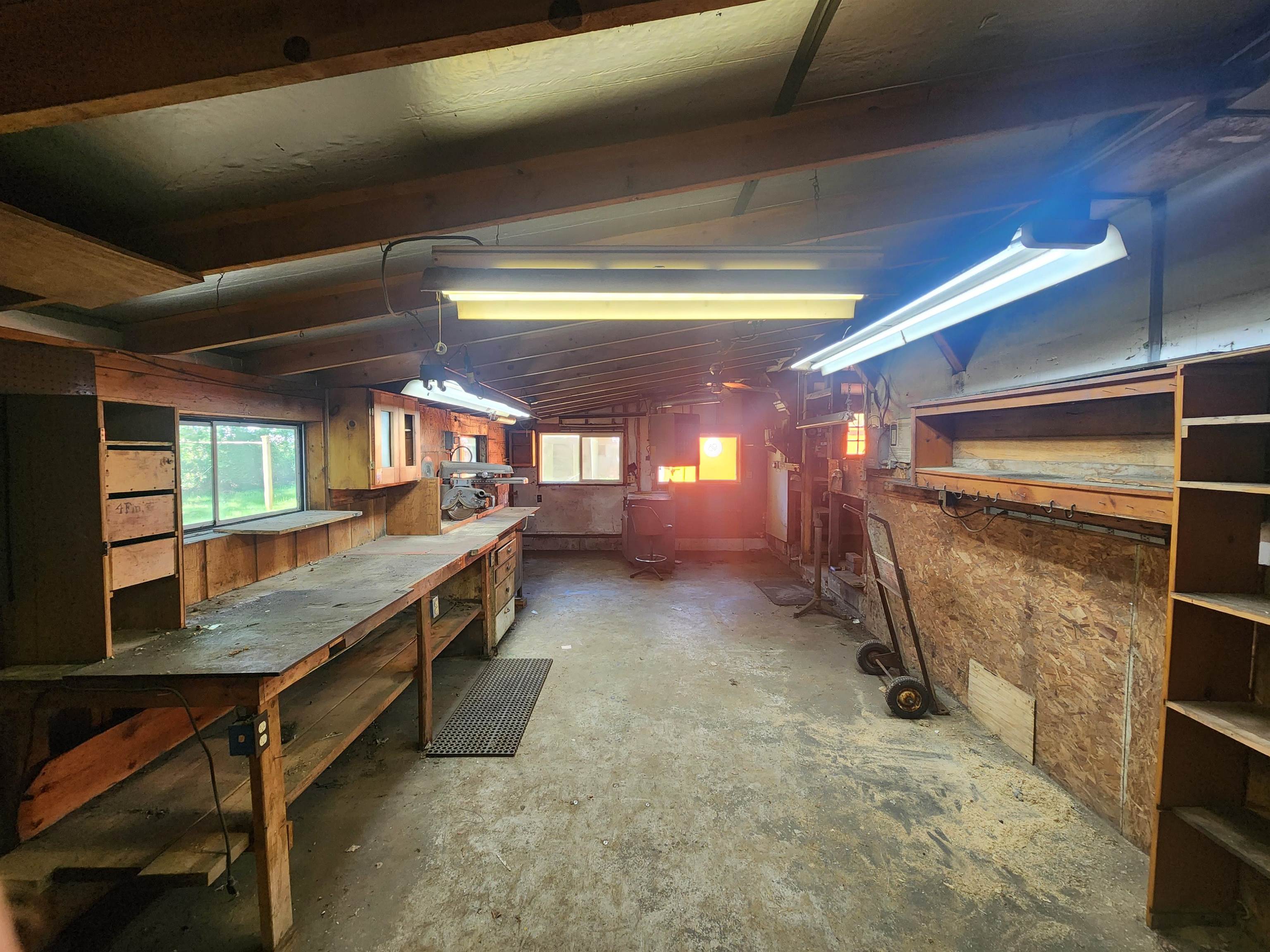 18219 Northwood Highway Property Photo 45