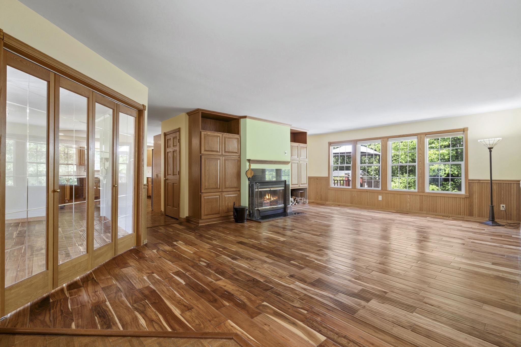 6351 Cherry Blossom Drive Property Photo 5