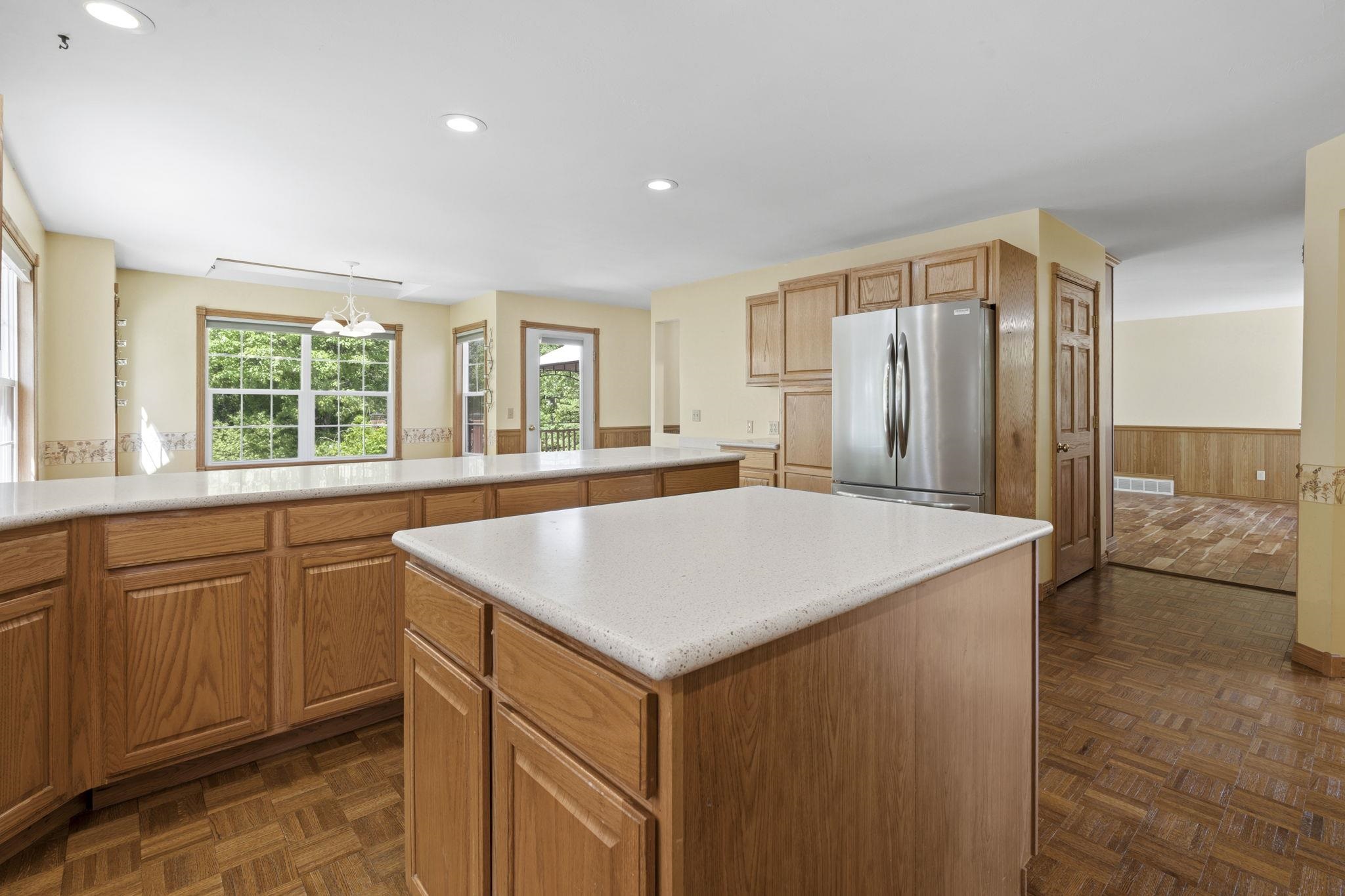 6351 Cherry Blossom Drive Property Photo 15