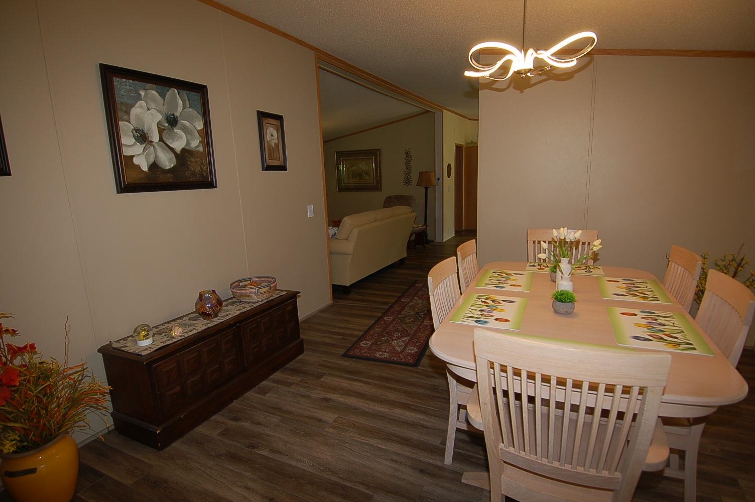 8486 Constitution Boulevard Property Photo 6