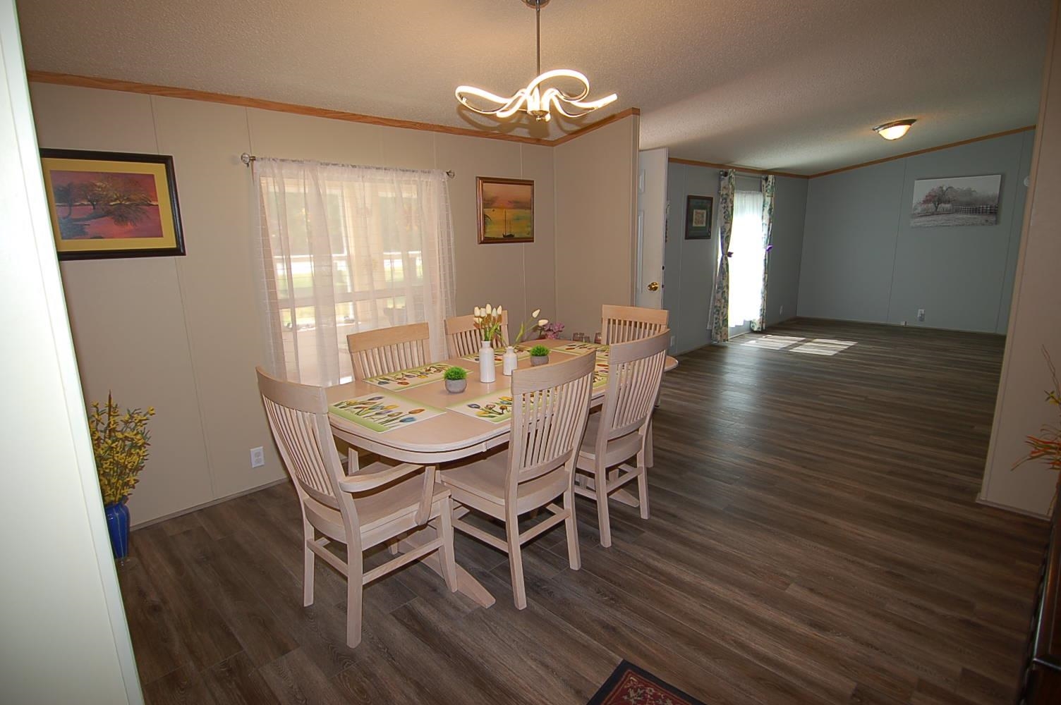 8486 Constitution Boulevard Property Photo 7