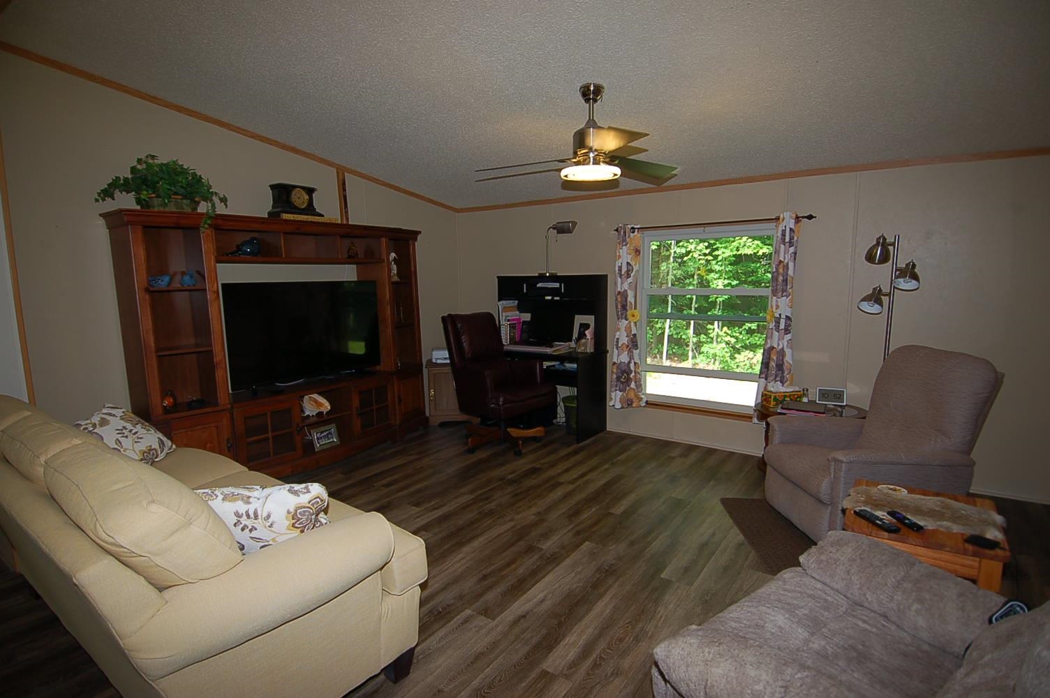 8486 Constitution Boulevard Property Photo 13