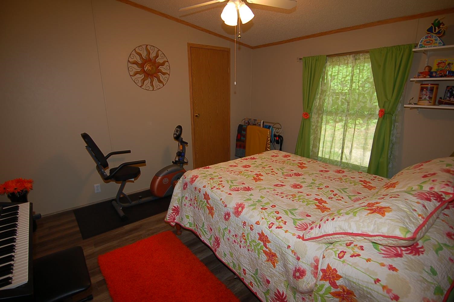 8486 Constitution Boulevard Property Photo 18