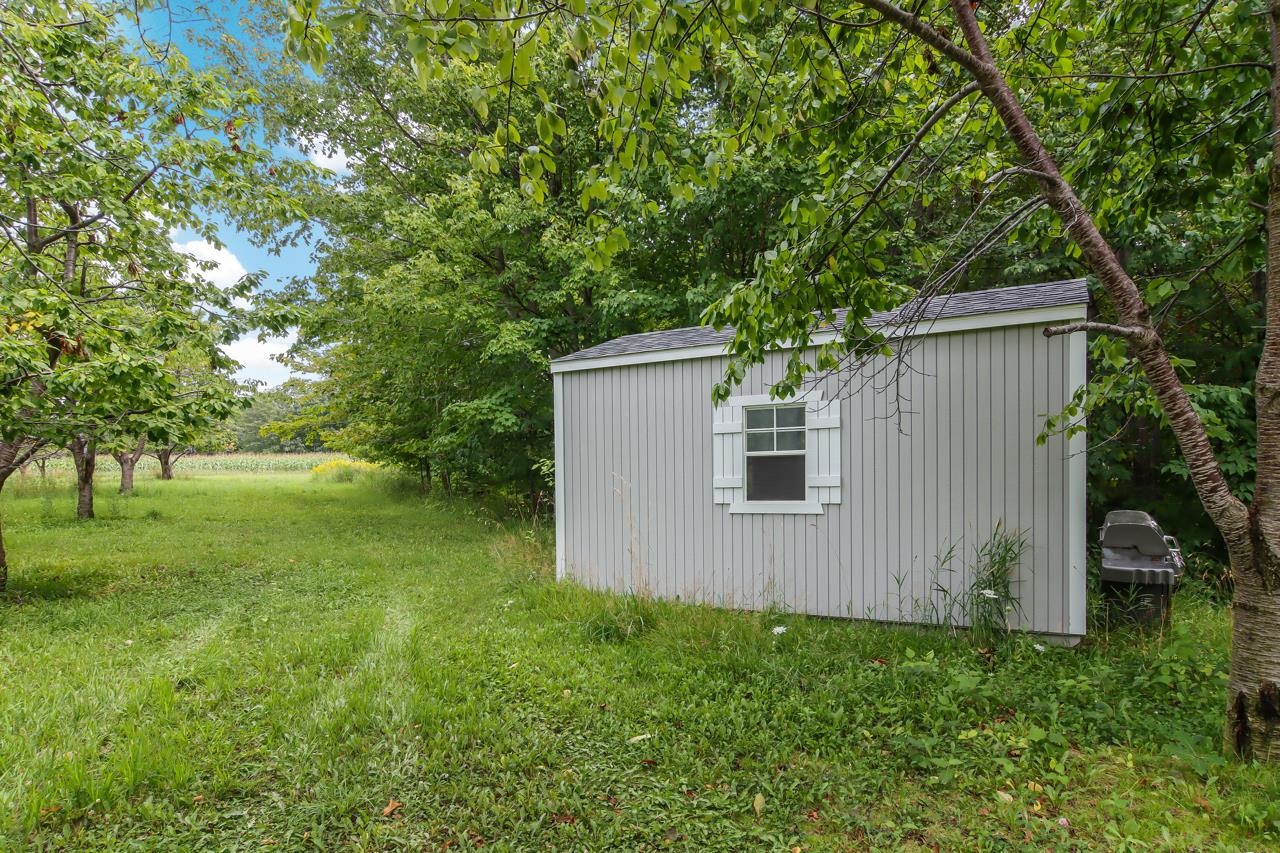 N Hoeft Road Property Photo 11