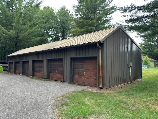 6845 Pinebrook Drive Property Photo 25