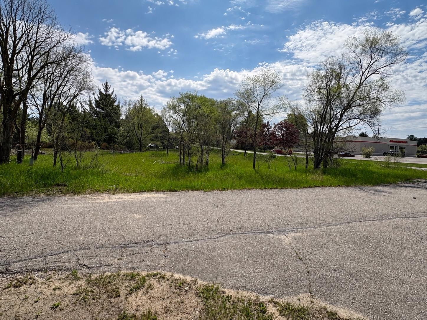 000 Gilbert Avenue