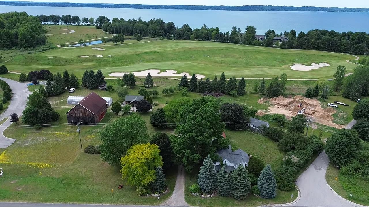 8491 Us-31 N Property Photo 1