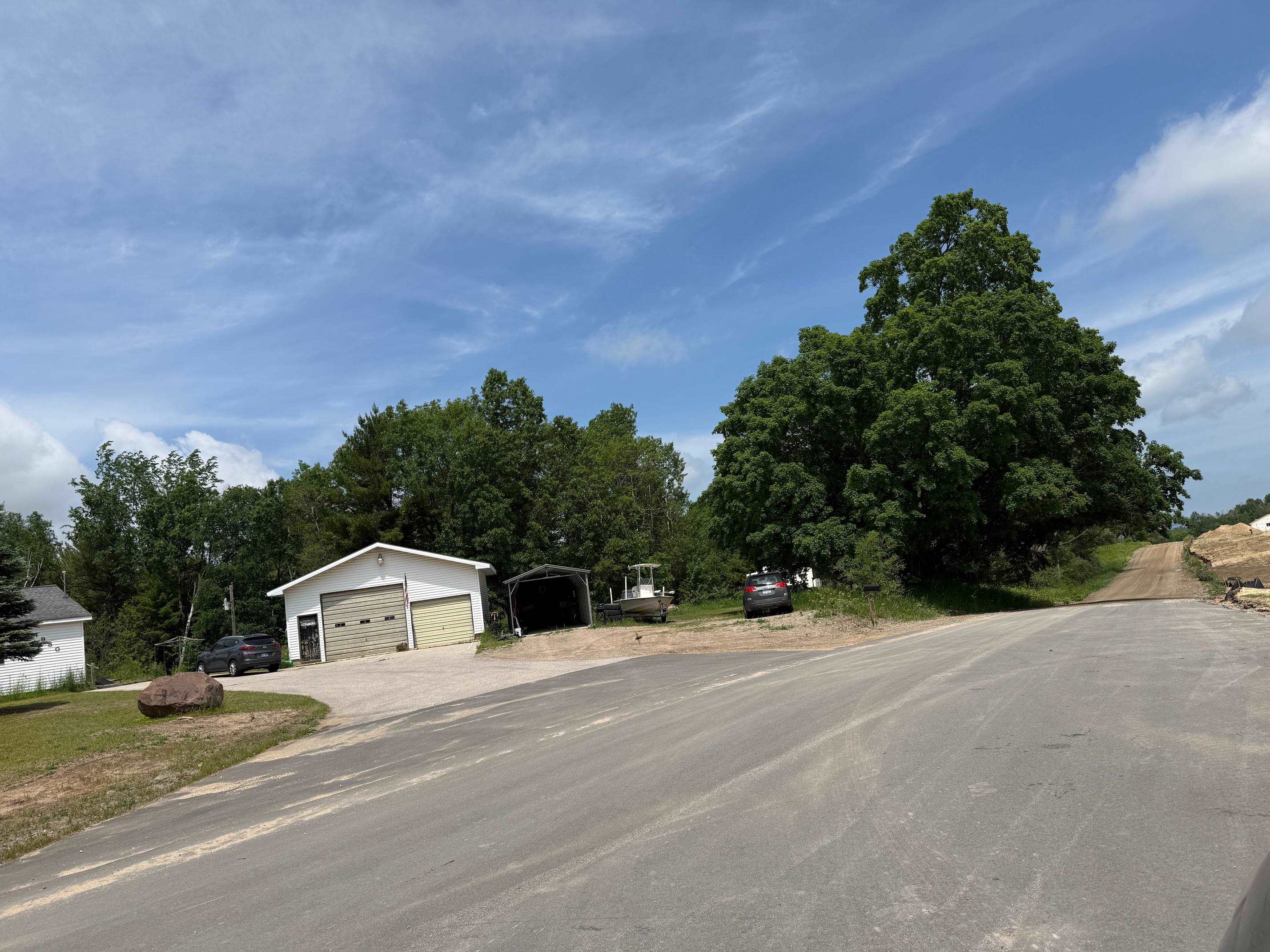 1950 Vanderlip Road Property Photo 2
