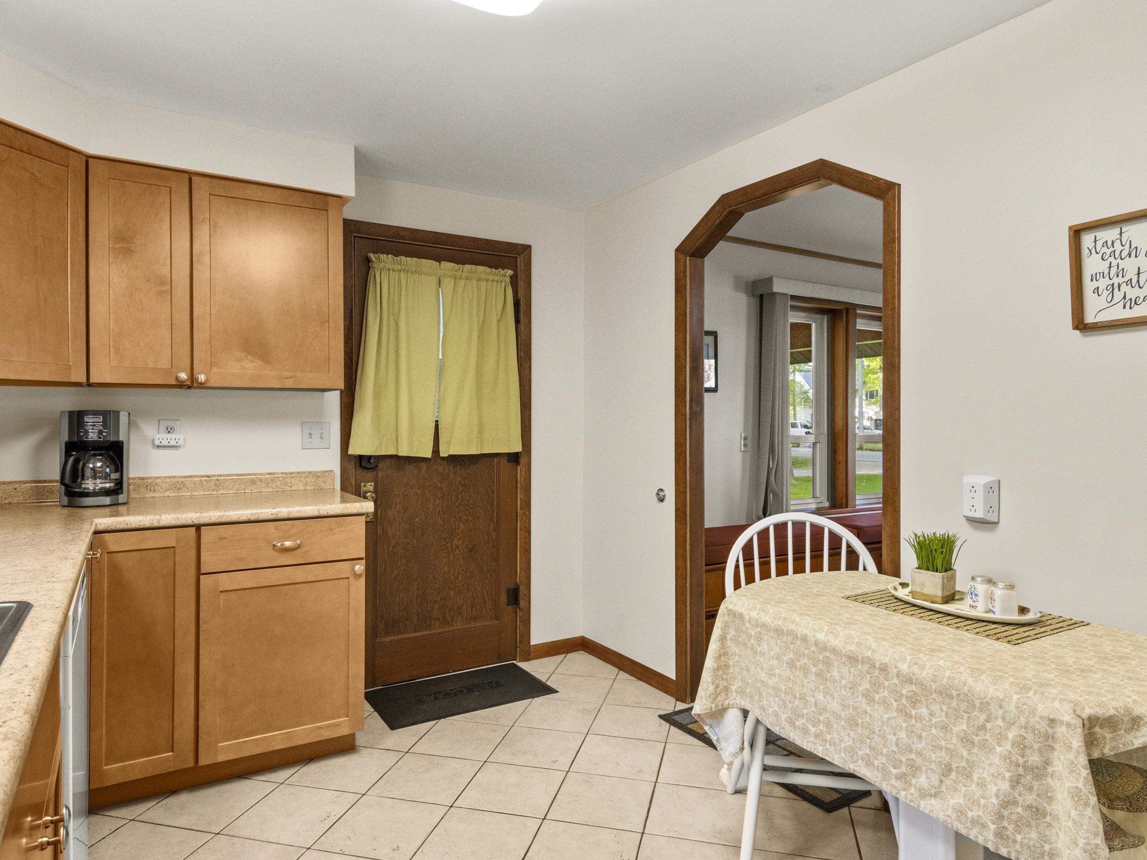 8646 Deadstream Road Property Photo 15