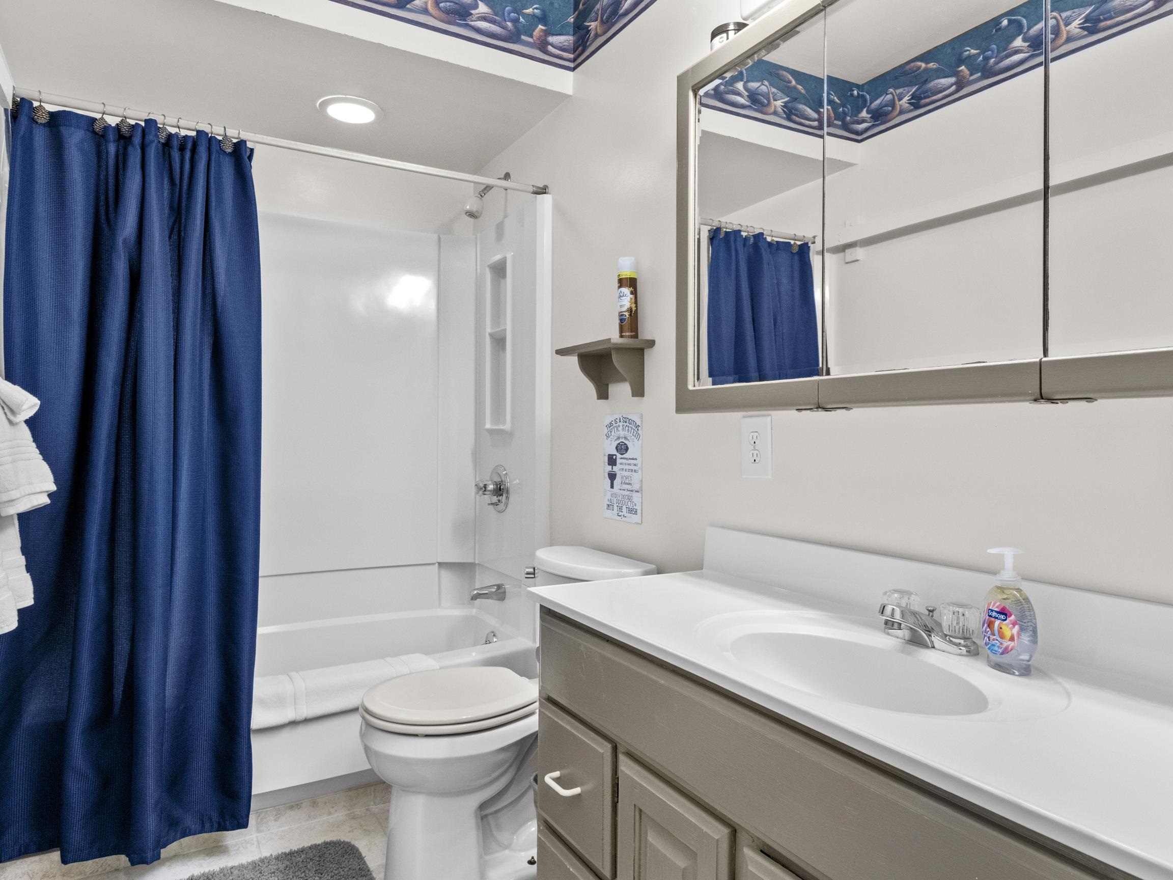 8646 Deadstream Road Property Photo 15