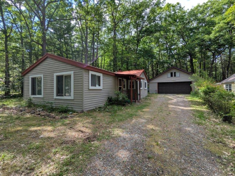 7700 Nicole Drive Property Photo 1