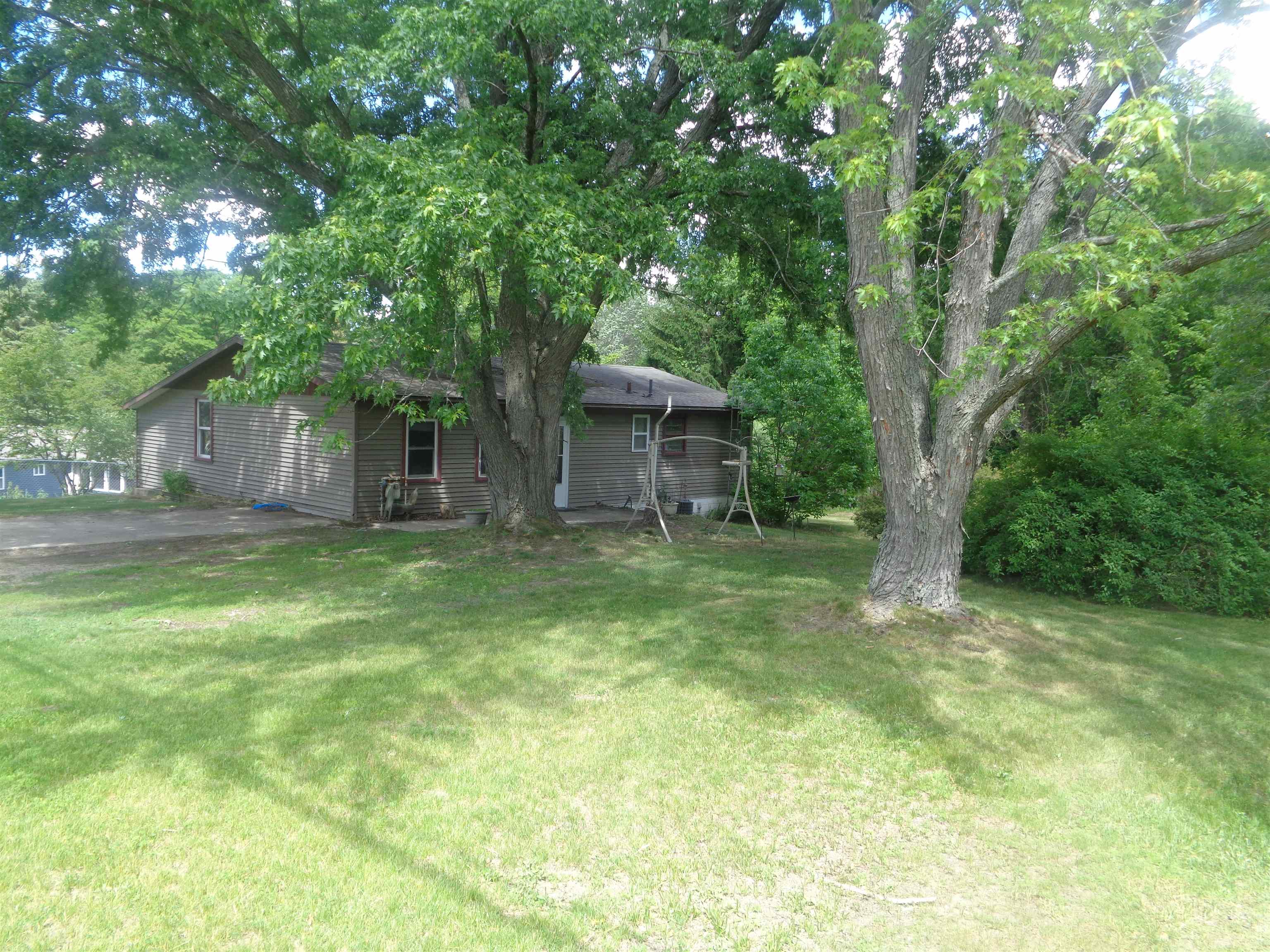 2287 S Tower Hill Road Property Photo 1