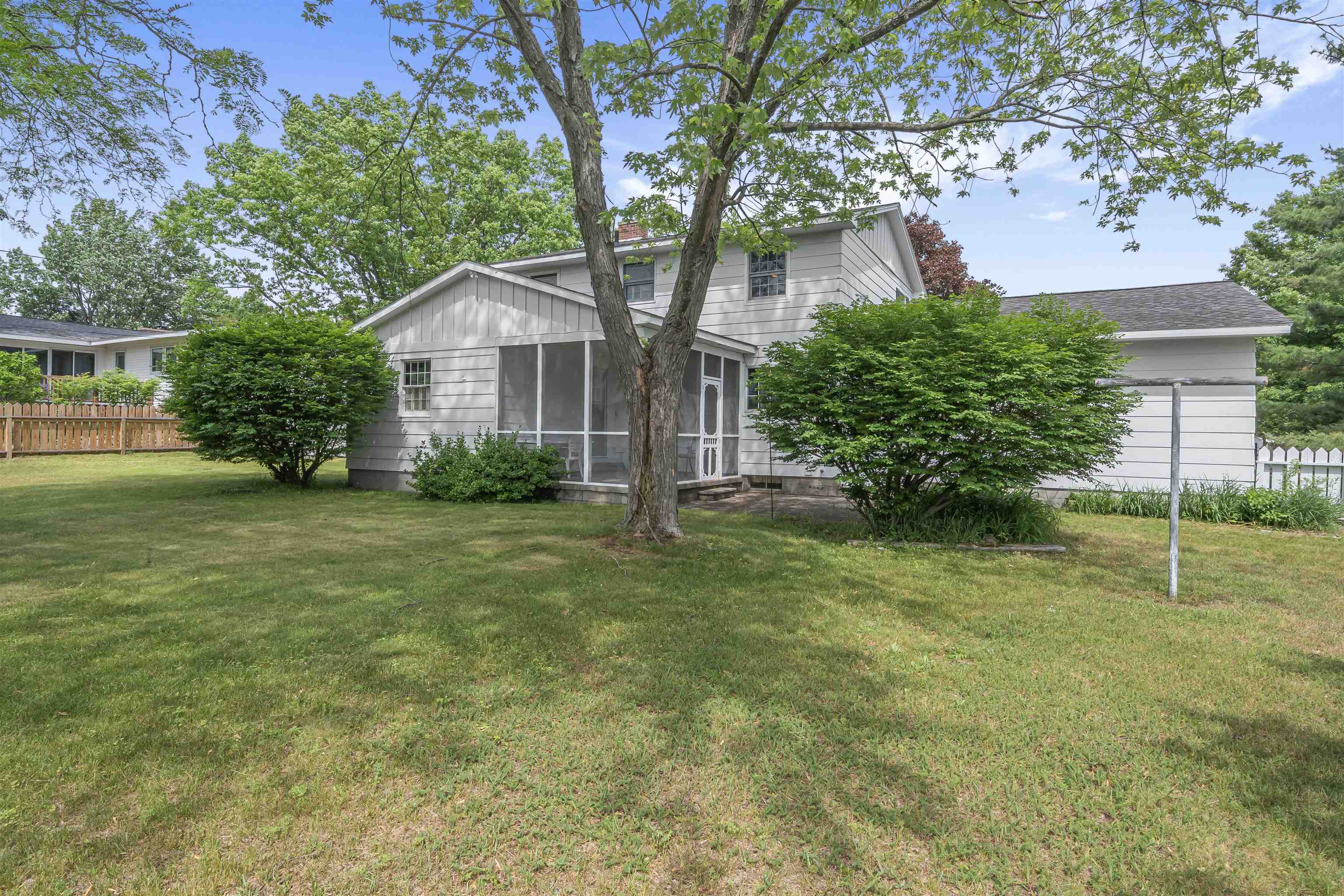 424 Crestview Place Property Photo 30
